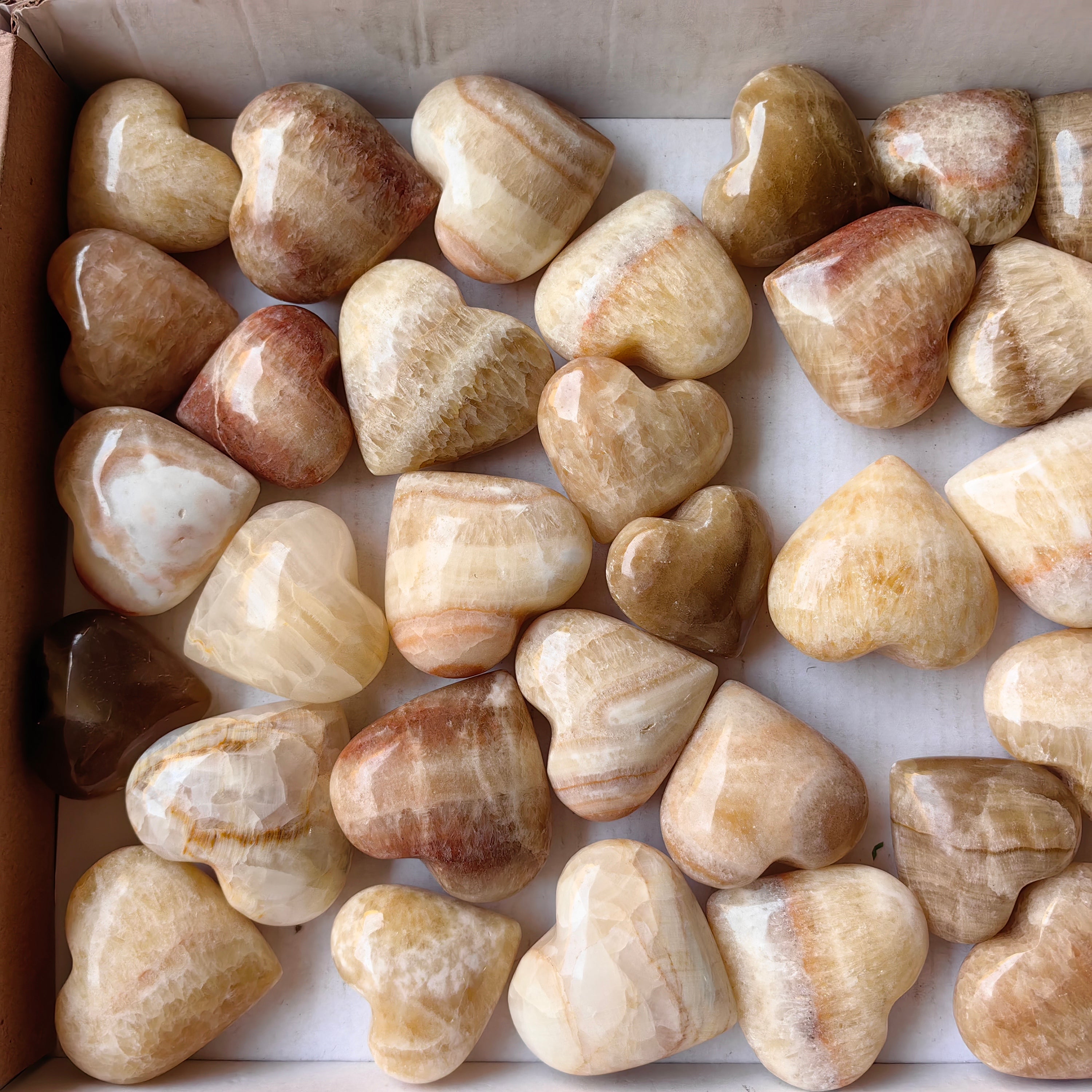 lot 36 pcs Caramel Onix Heart