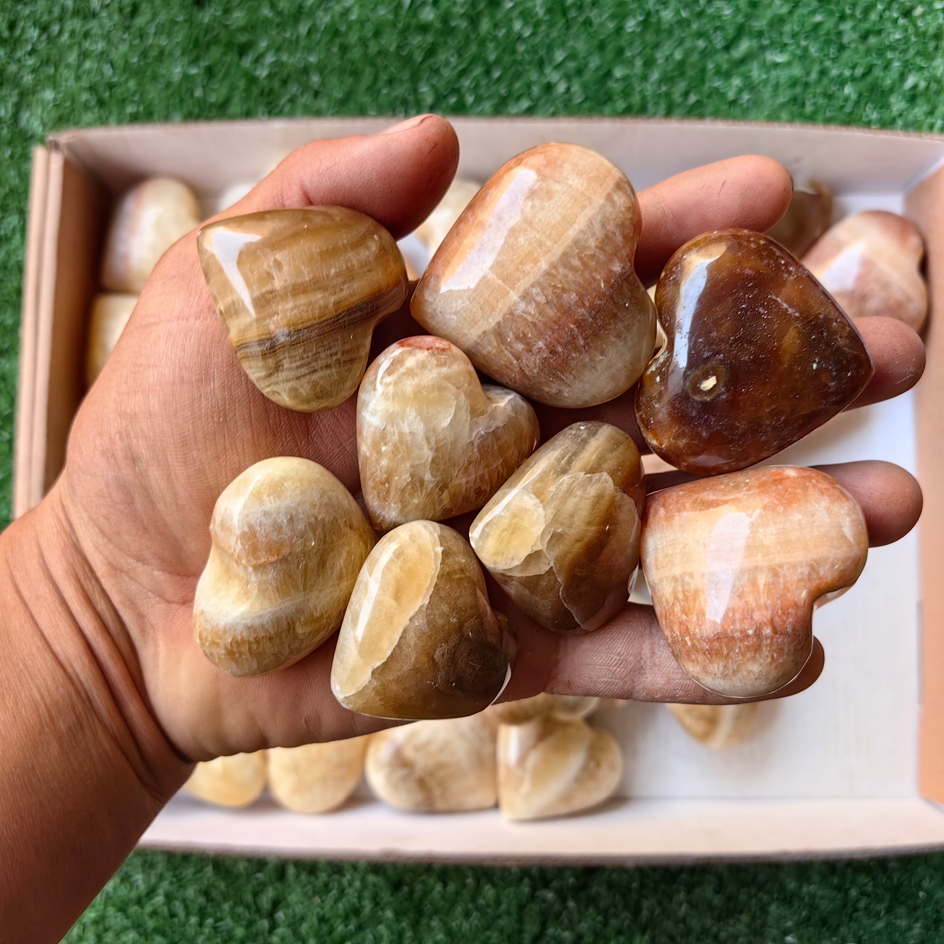 lot 41 pcs Caramel Onix Heart