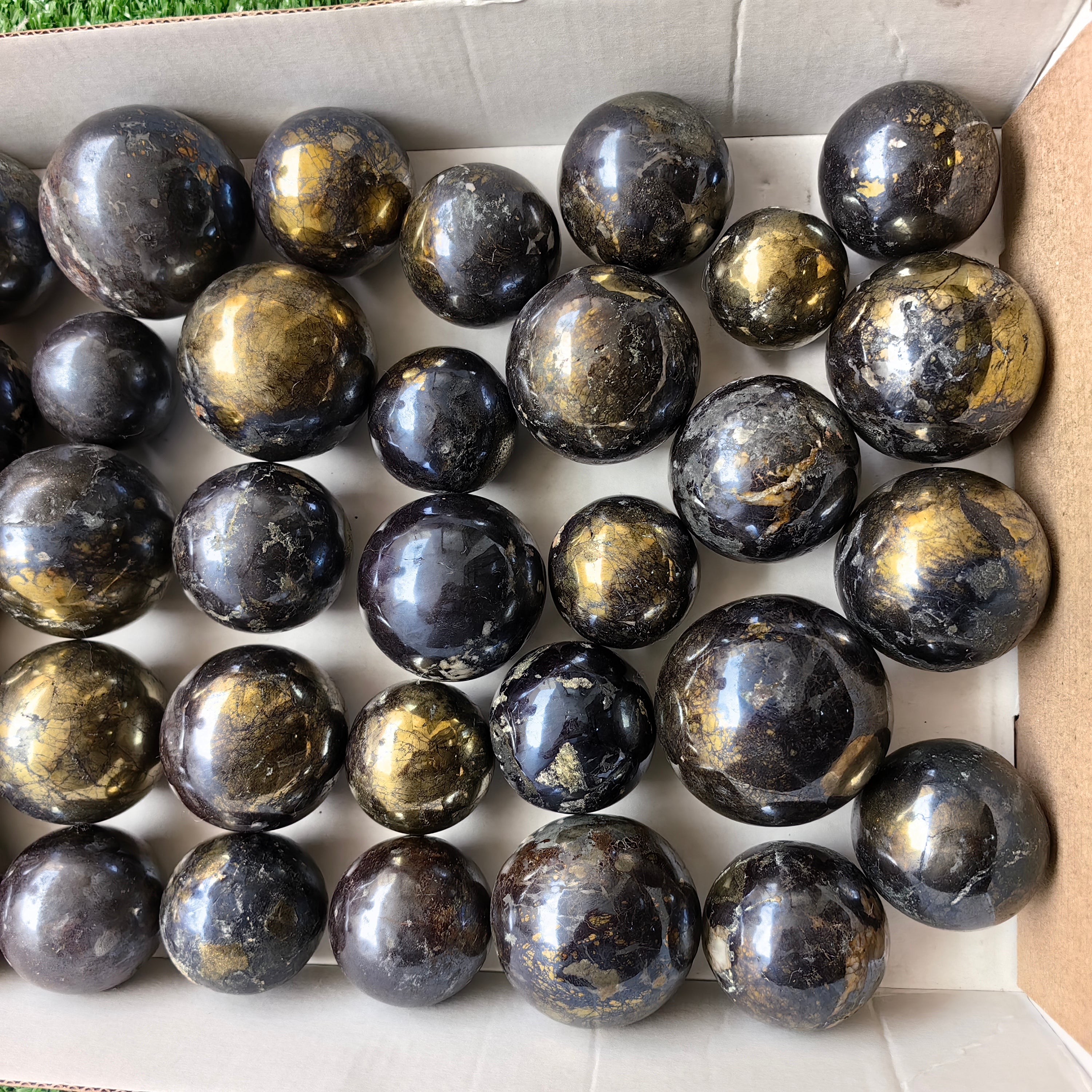 lot 33 pcs Covellite on Chalcopyrite sphere