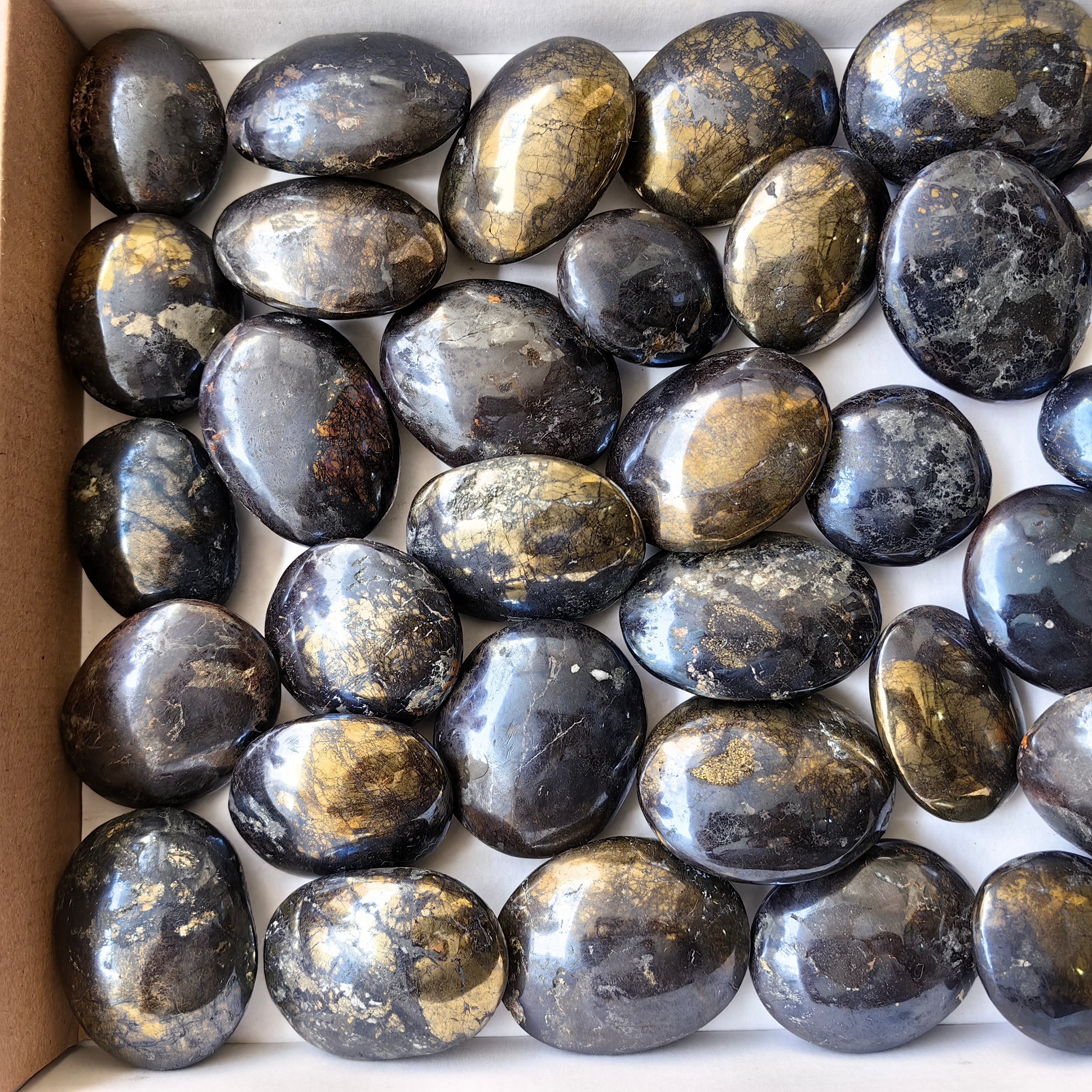 lot 37 pcs Covellite on Chalcopyrite palm