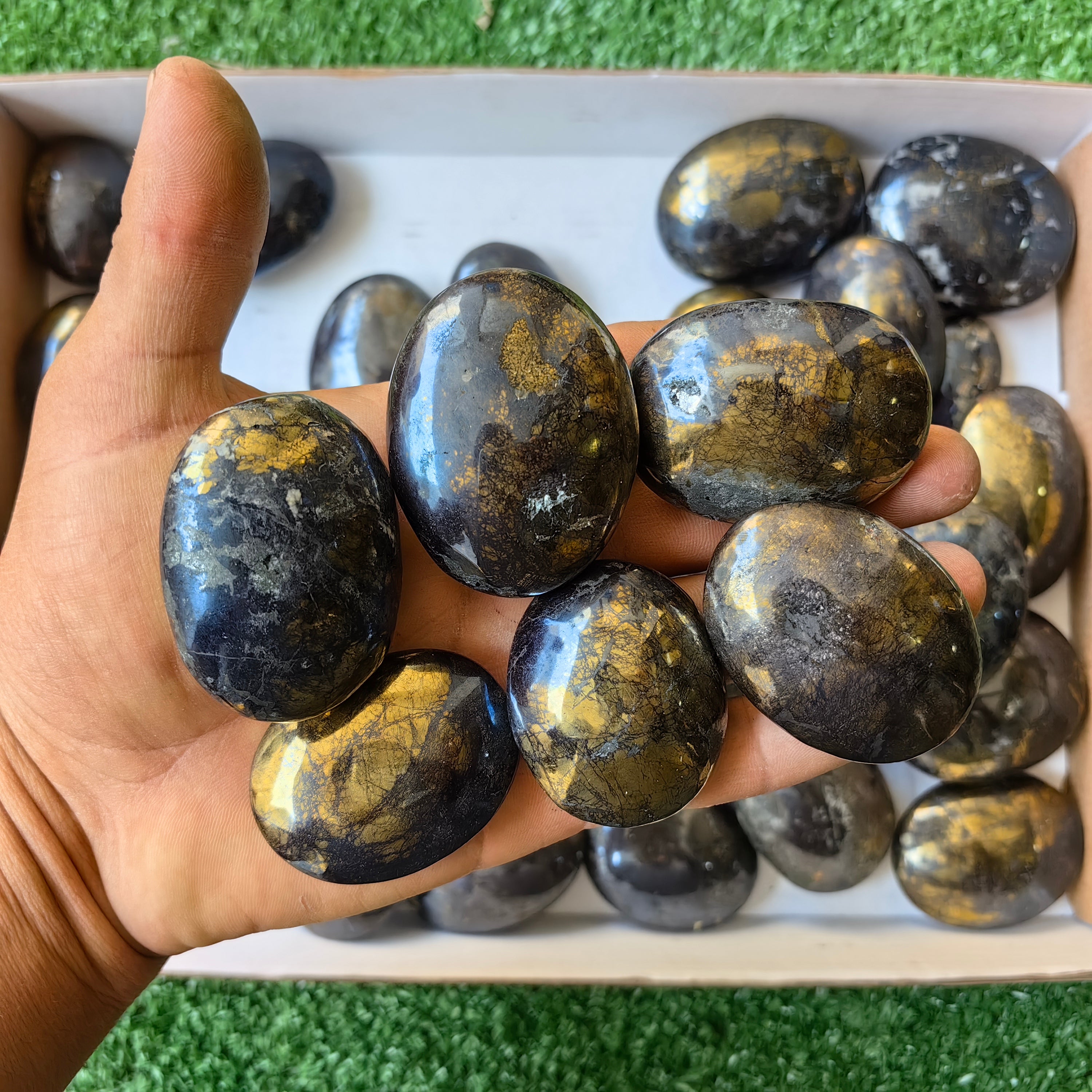 lot 37 pcs Covellite on Chalcopyrite palm