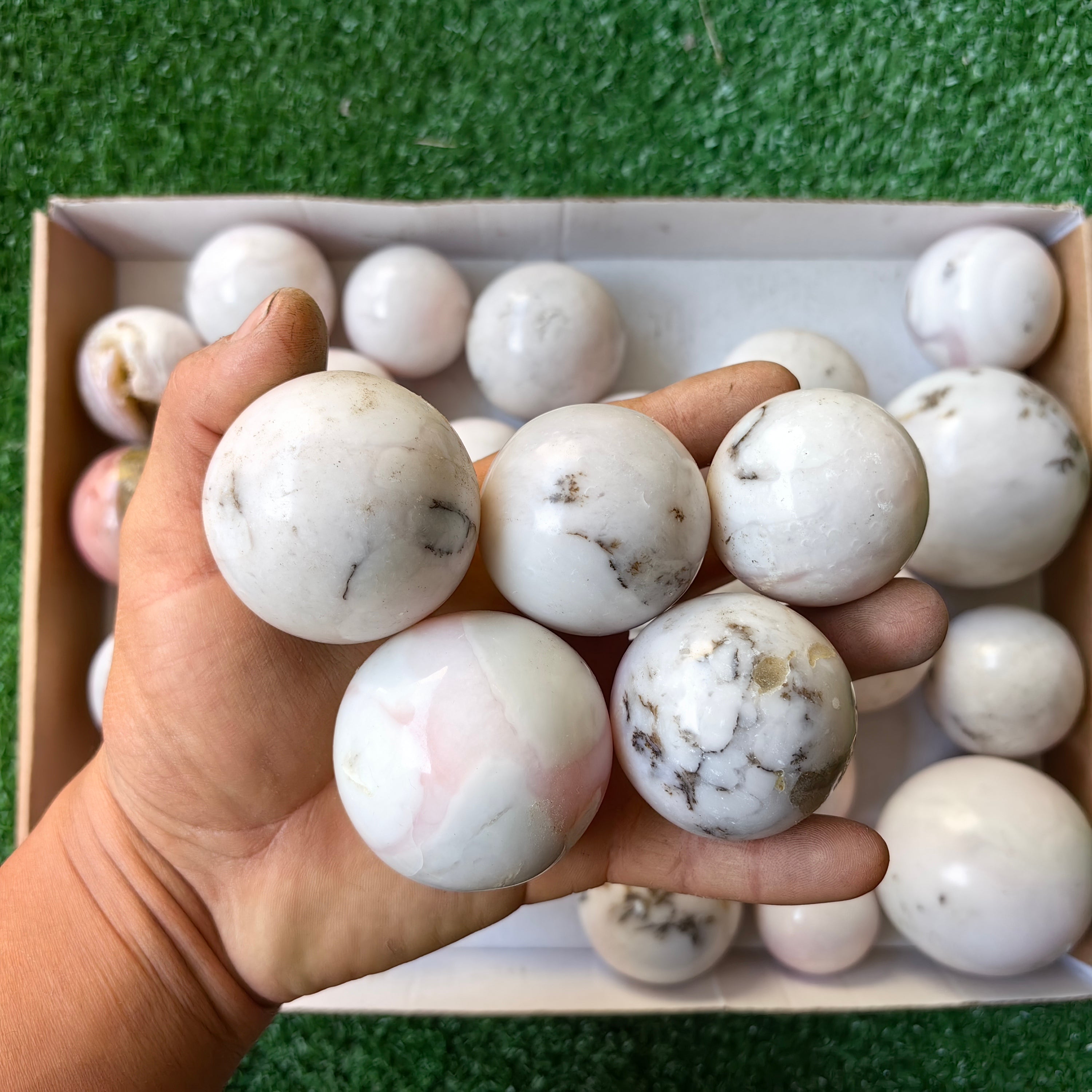 Lot 28 pcs Light-Colored Pink Opal sphere