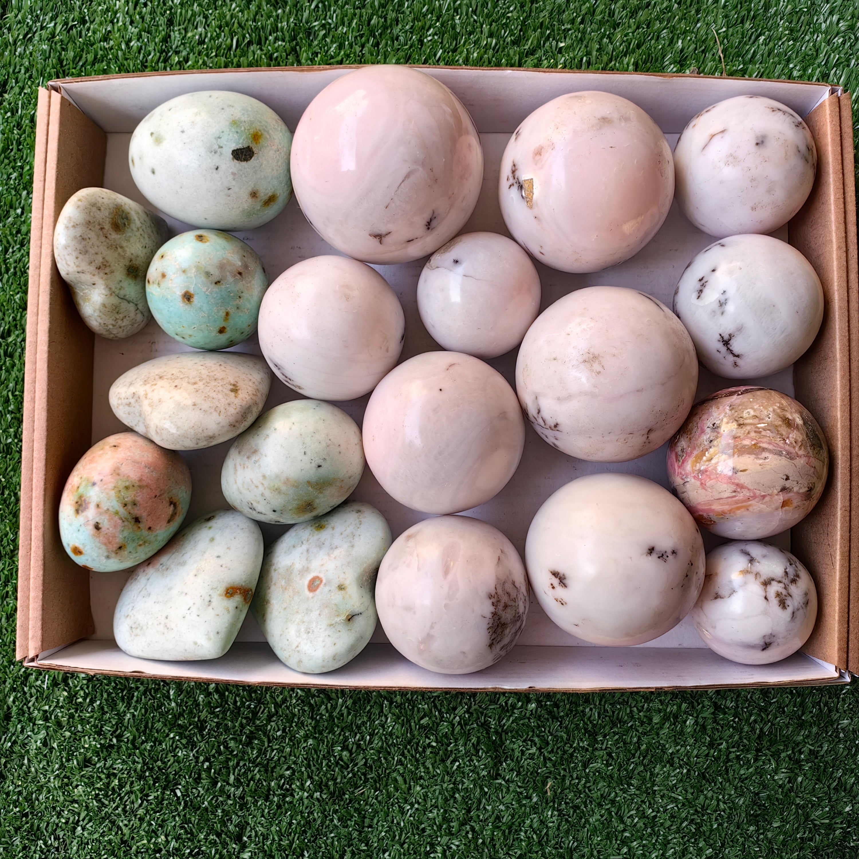 Lot 20 pcs Light-Colored Pink Opal, Chrysoprase free forms