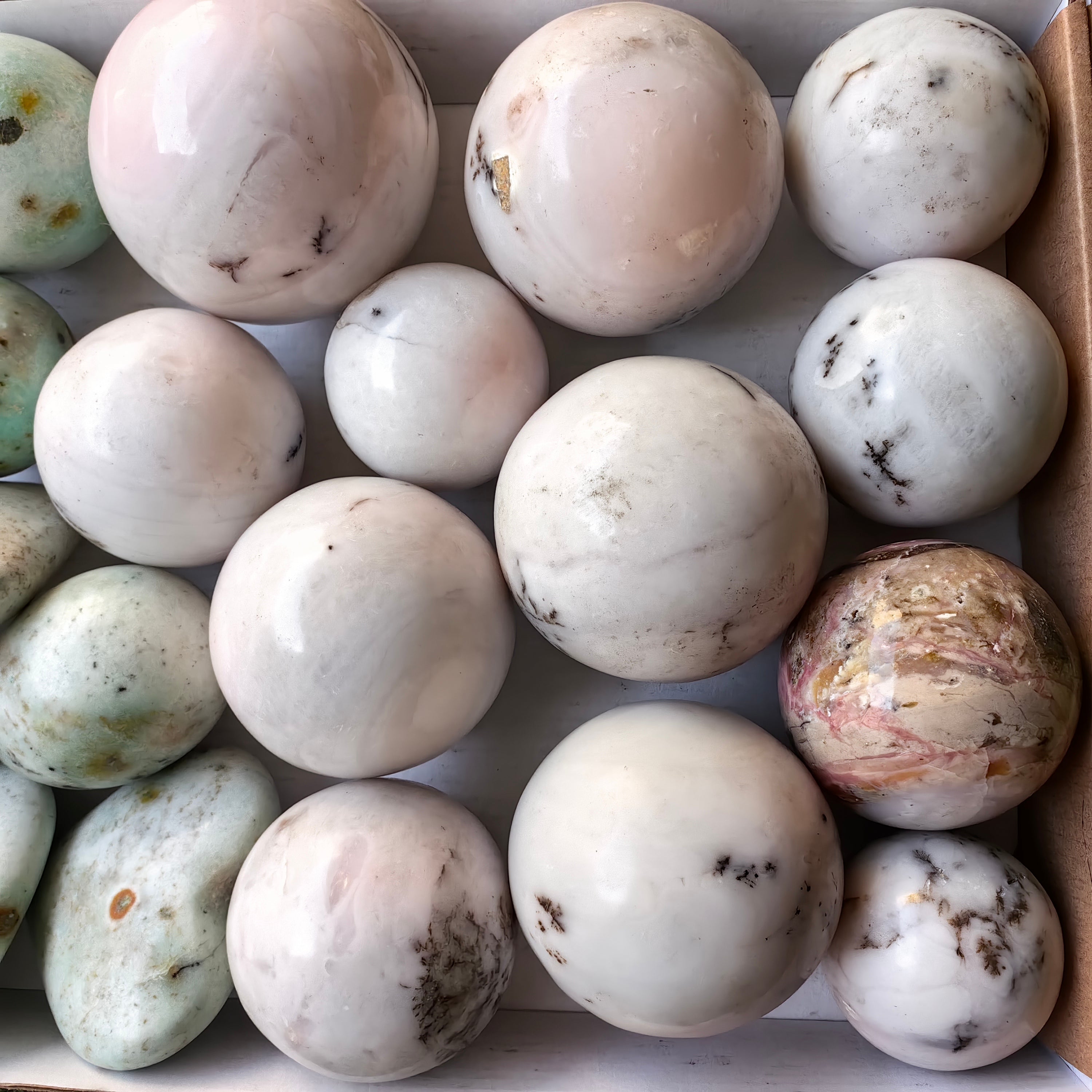 Lot 20 pcs Light-Colored Pink Opal, Chrysoprase free forms