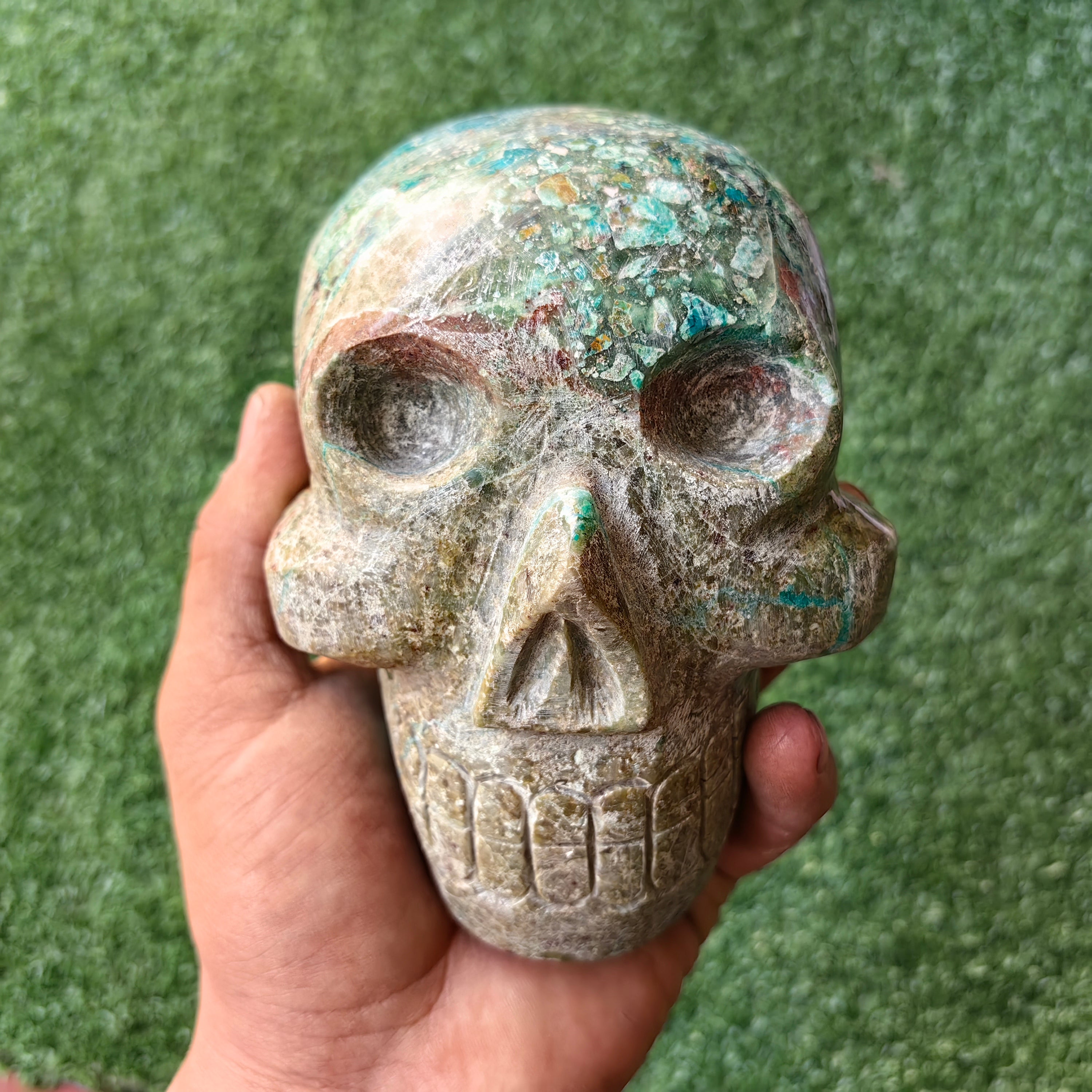 1 pcs Chrysocolla skull