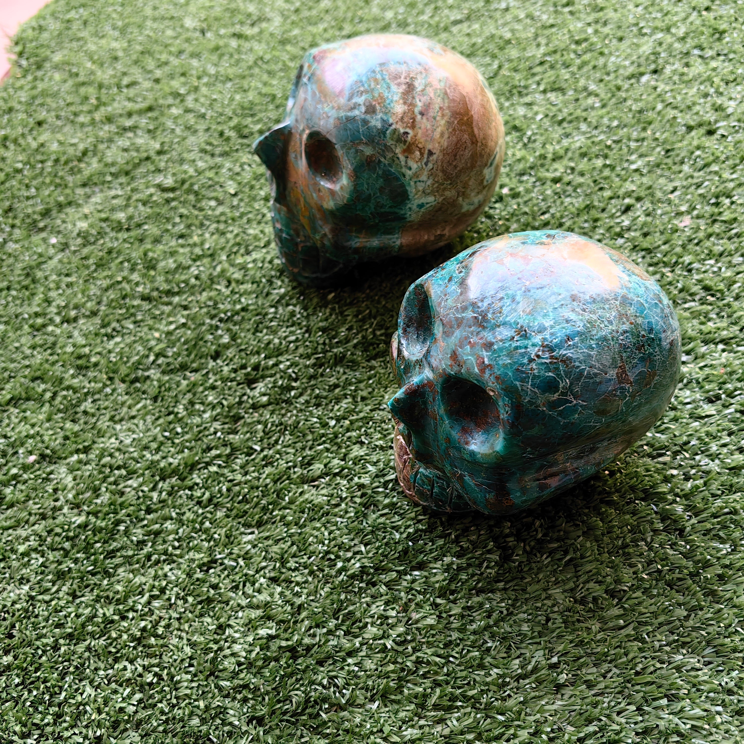 2 pcs Chrysocolla skull