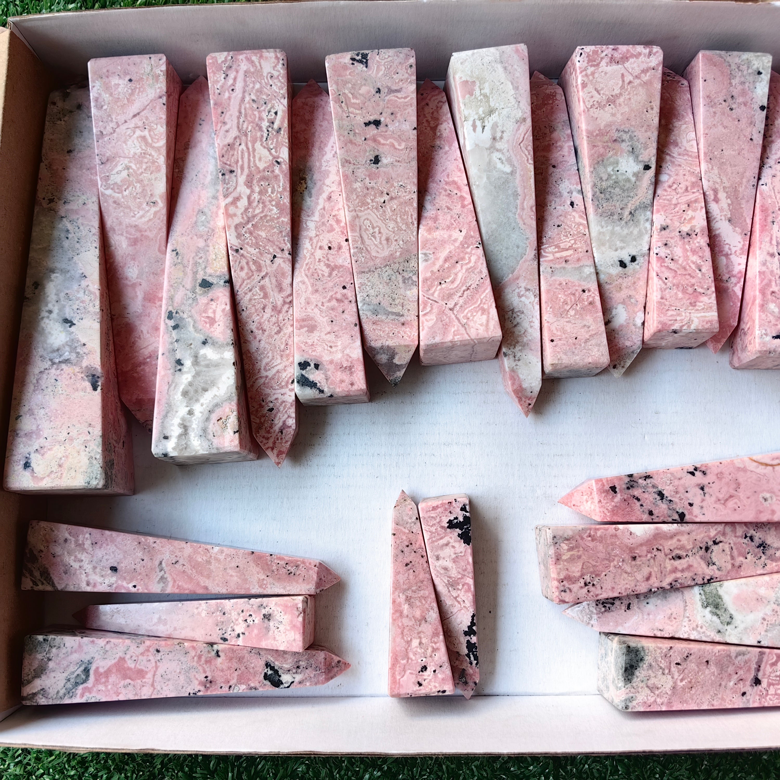 lot 22 pcs Rhodonite tower