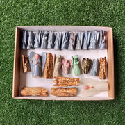 lot 25 pcs Angels of mixed stones