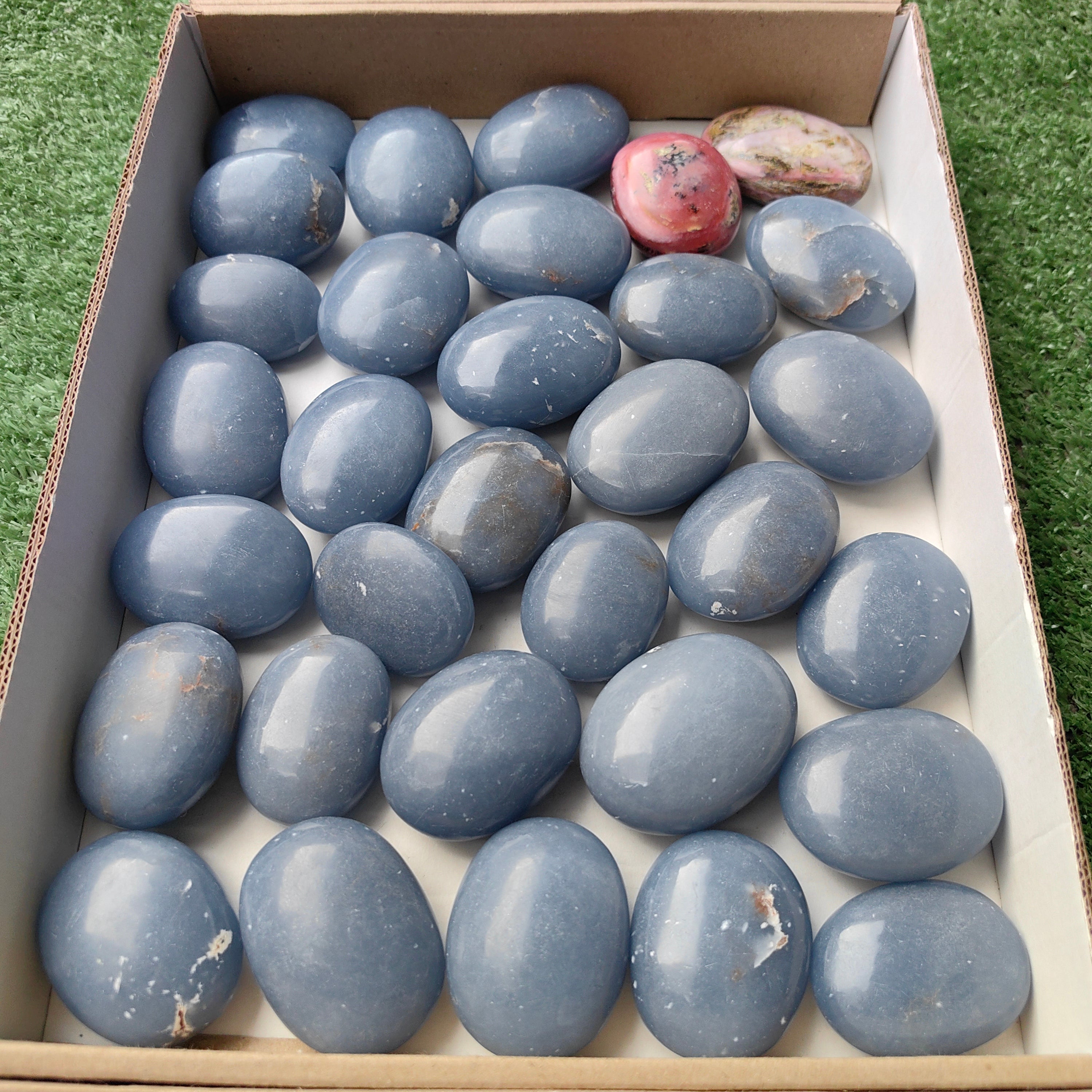 Lot 2 pcs Strawberry Pink Opal Palm / 30 pcs Angelite palm