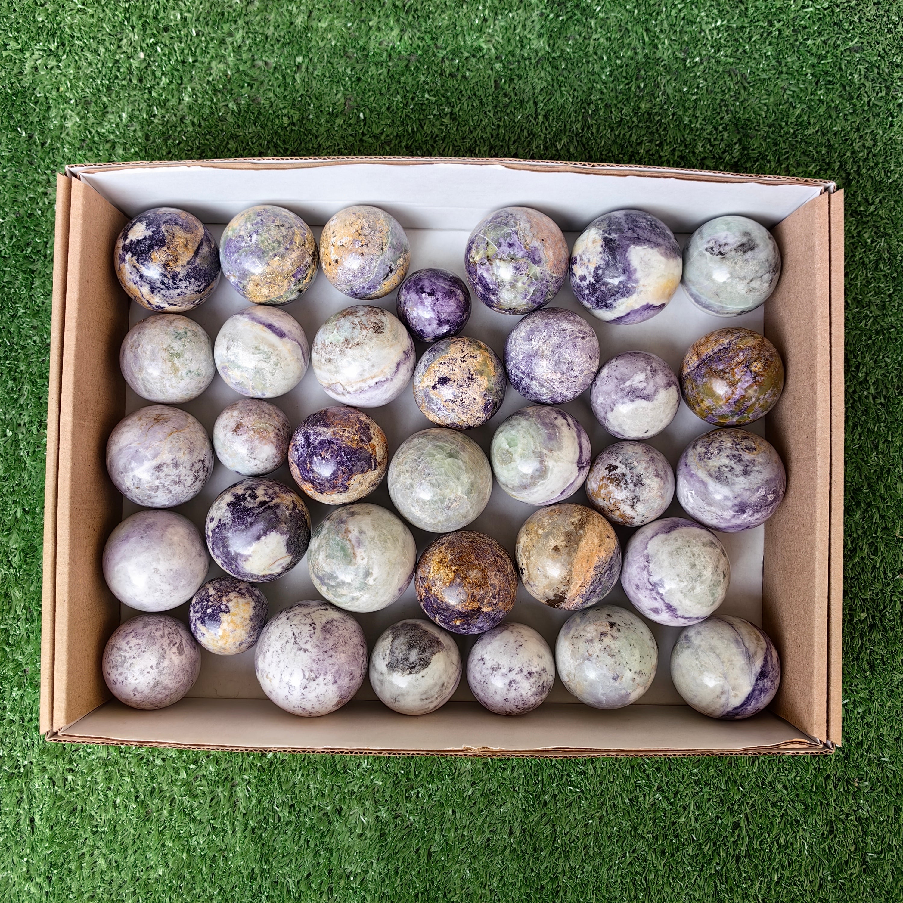 Lot 34 pcs Bolivianite sphere