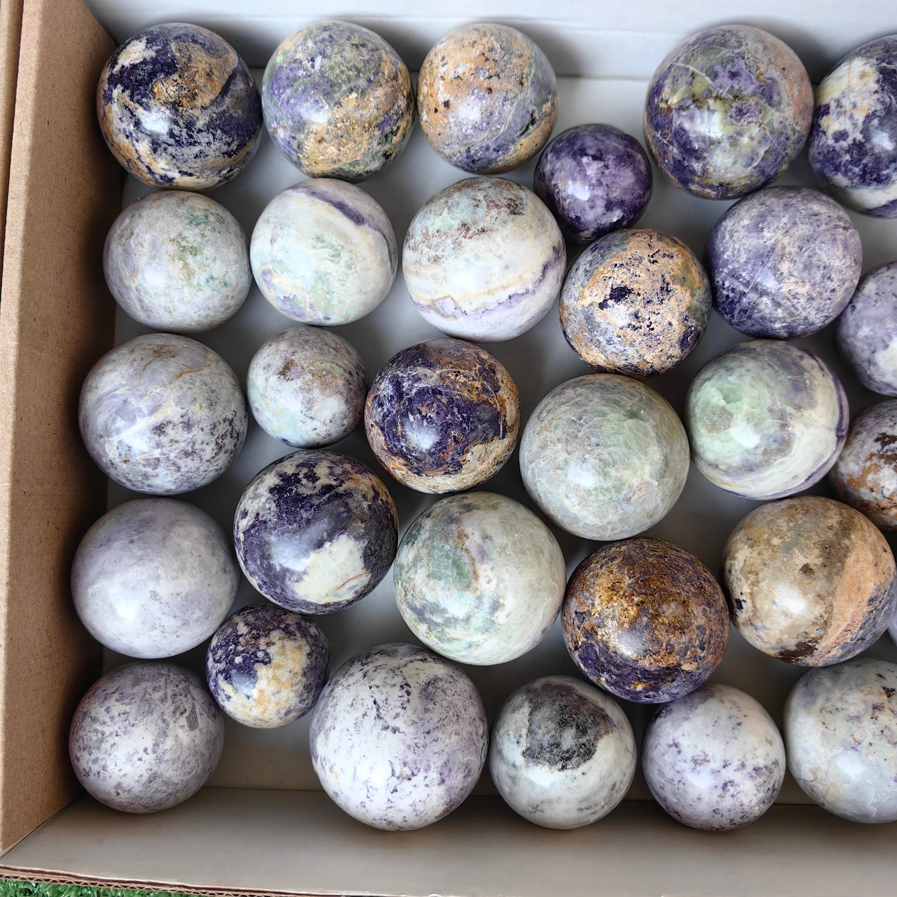 Lot 34 pcs Bolivianite sphere