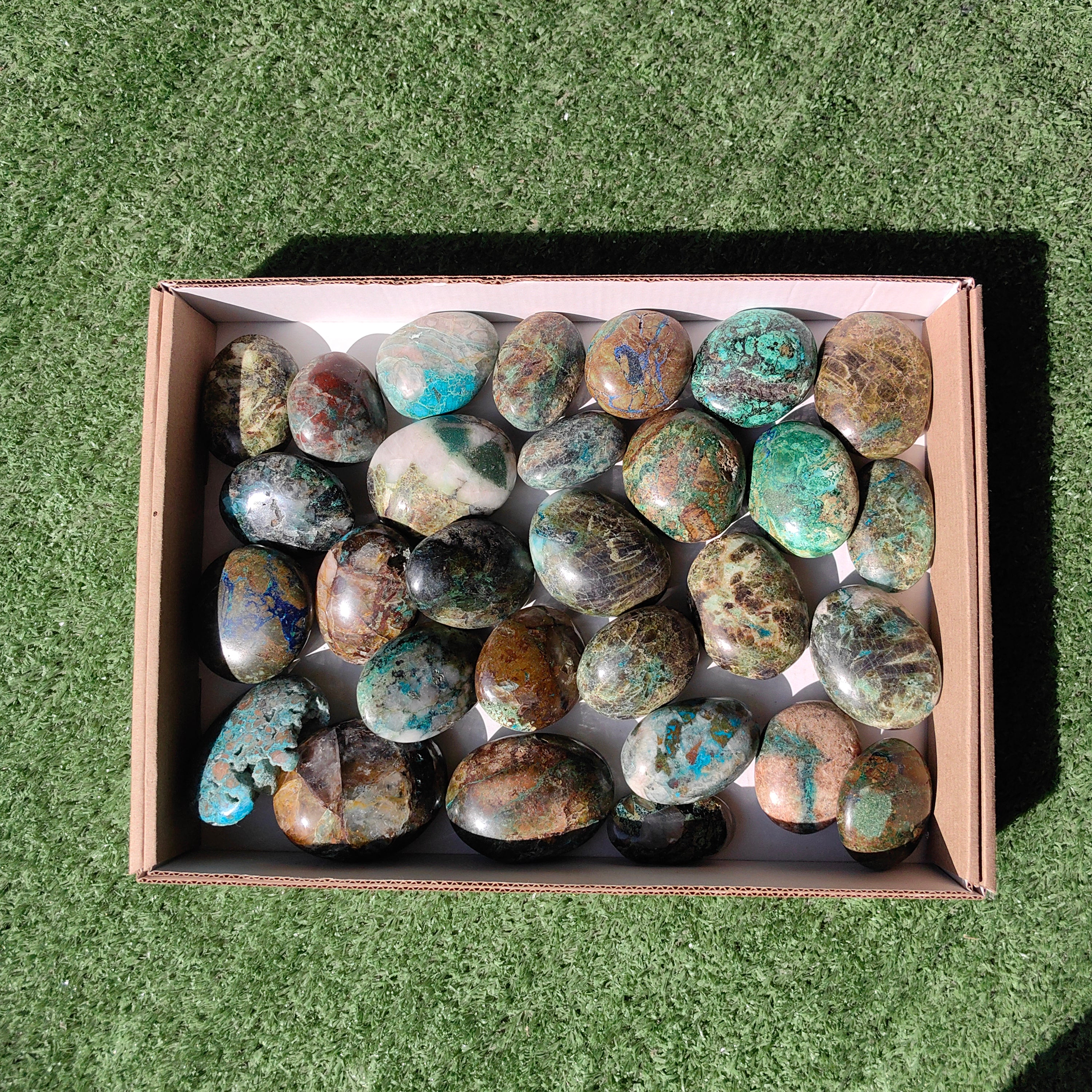 Lot 29 pcs Epidote on Chrysocolla with Quartz Palm