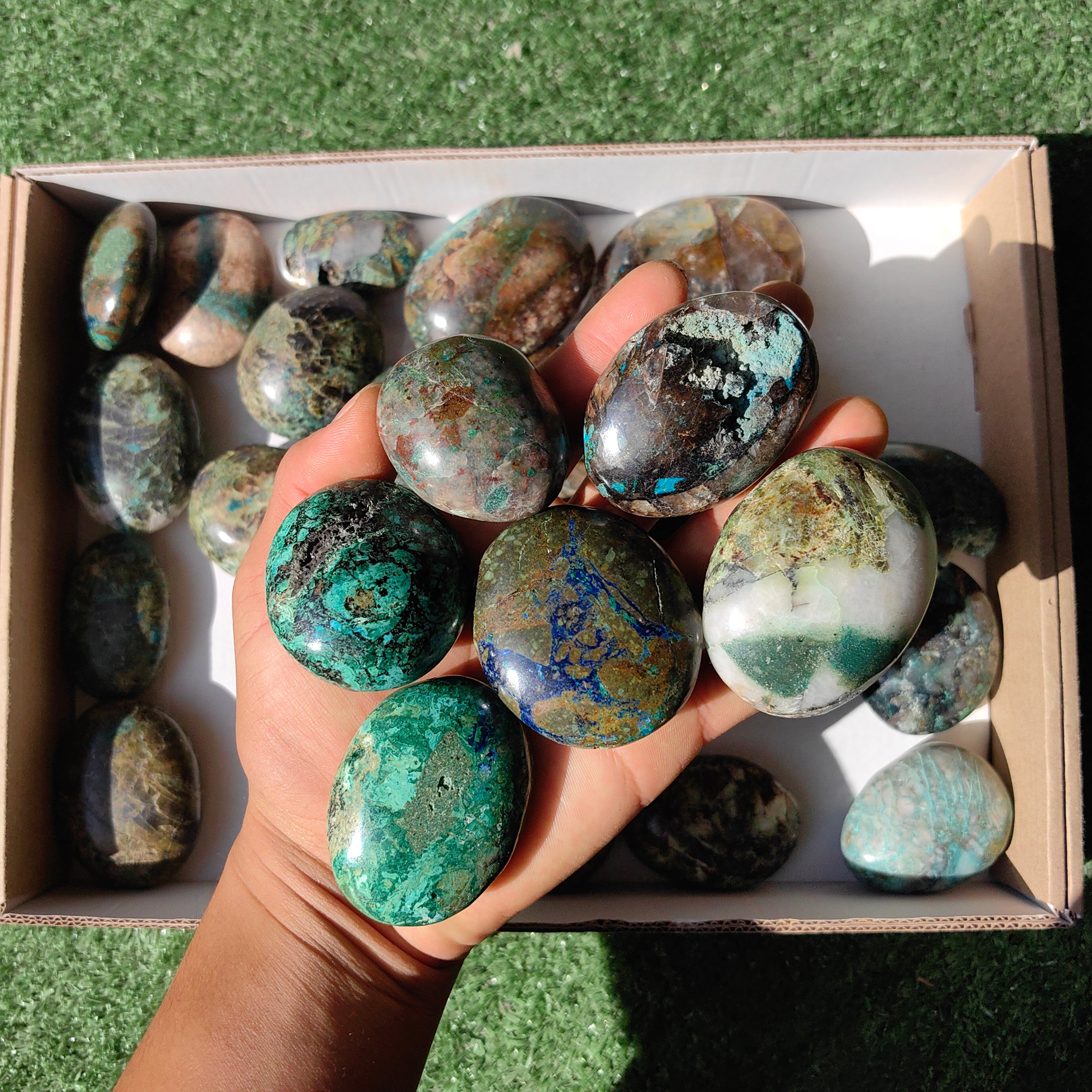 Lot 29 pcs Epidote on Chrysocolla with Quartz Palm