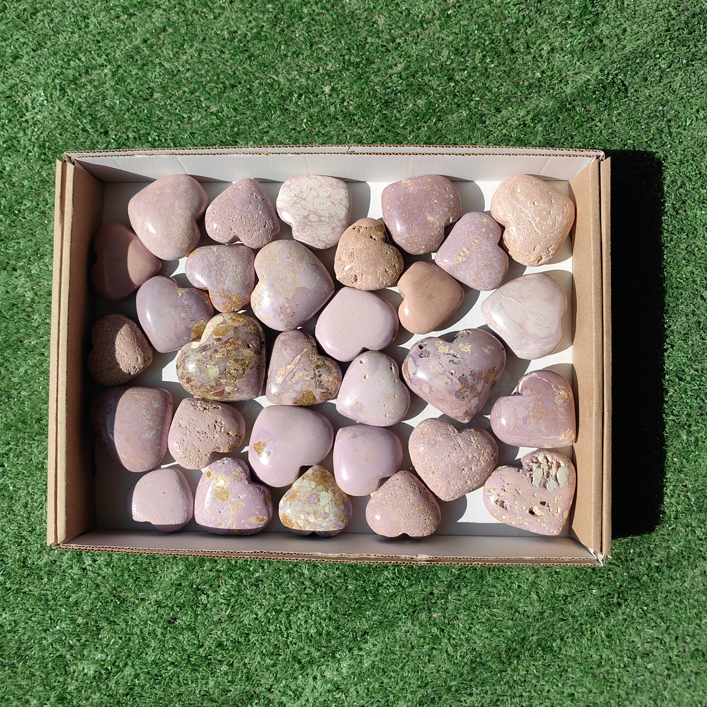 Lot 30 pcs Phosphosiderite Heart