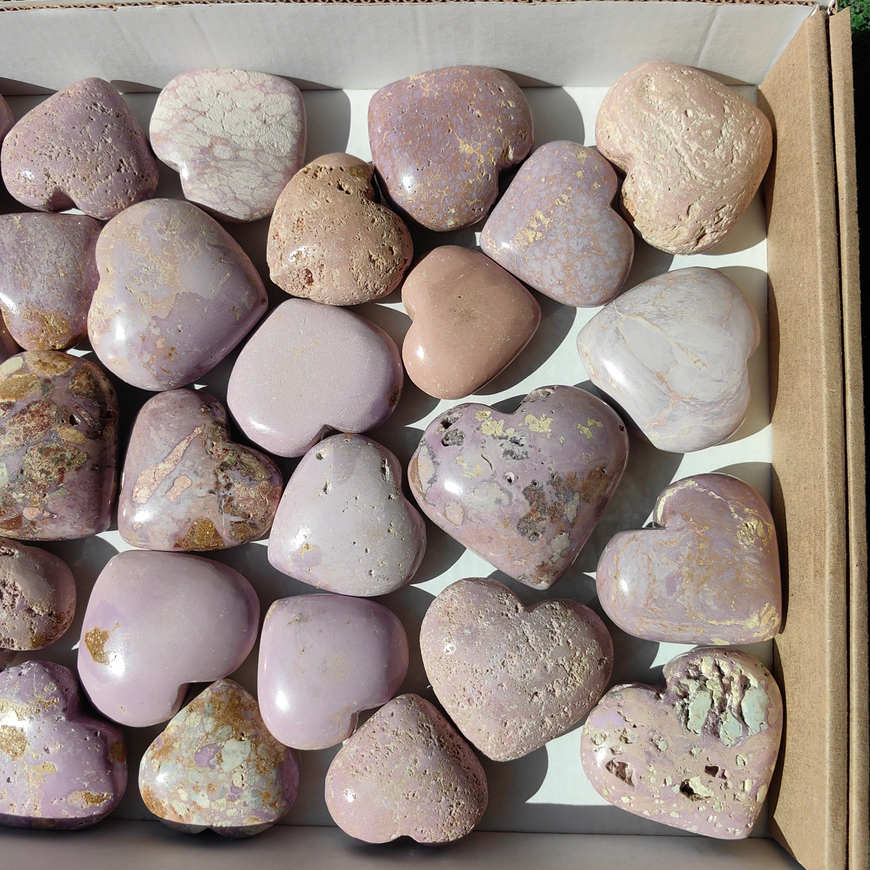 Lot 30 pcs Phosphosiderite Heart