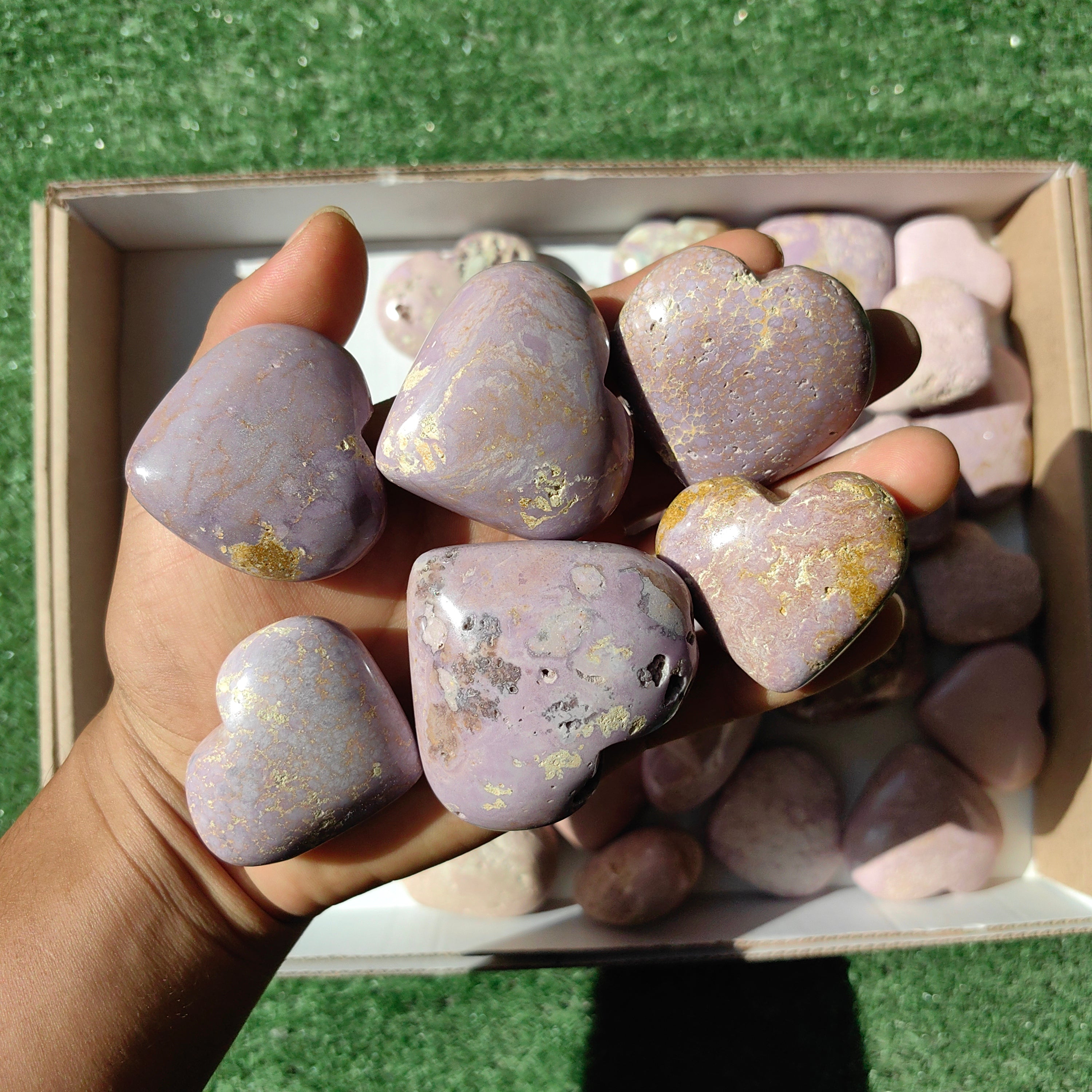 Lot 30 pcs Phosphosiderite Heart