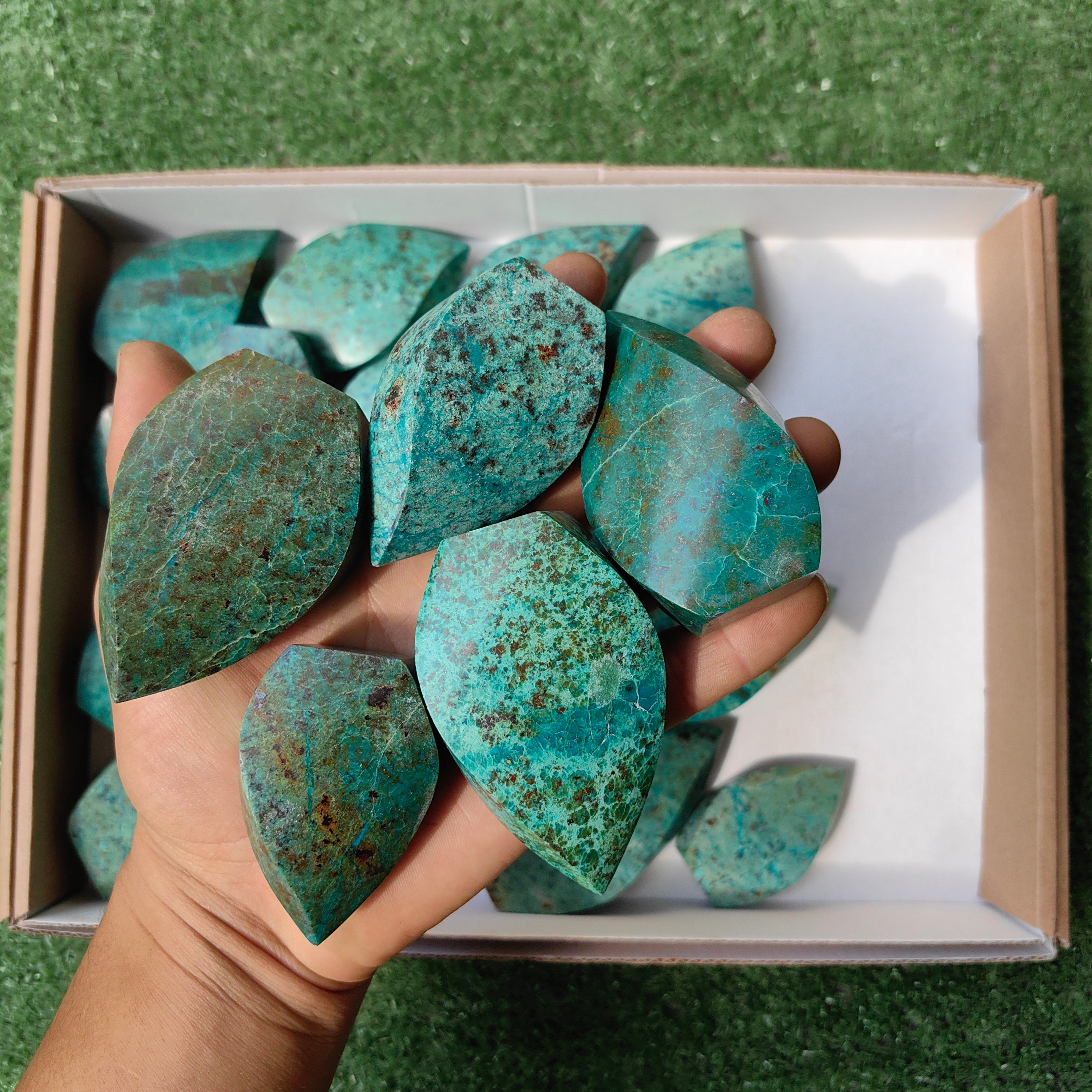 Lot 23 pcs Peruvian Turquoise flame