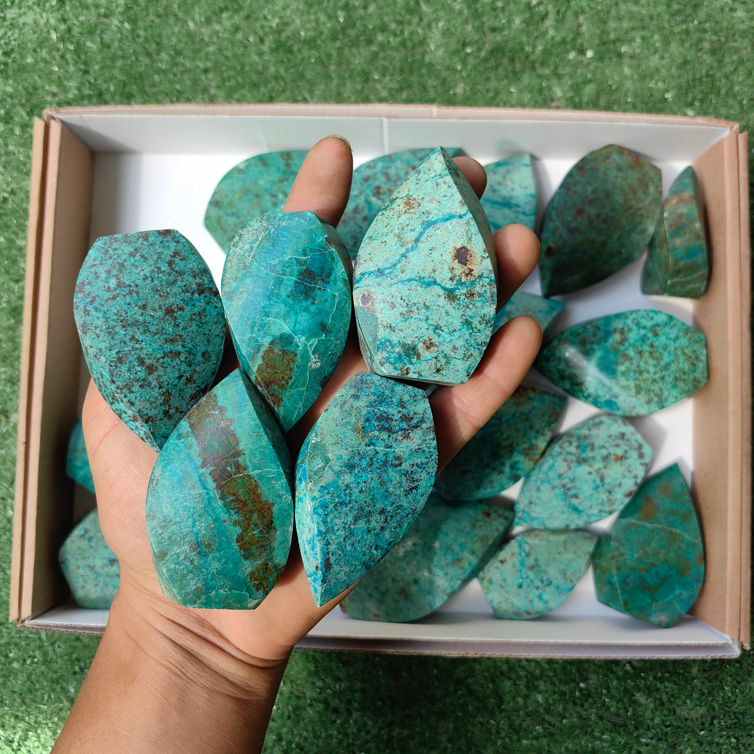 Lot 23 pcs Peruvian Turquoise flame