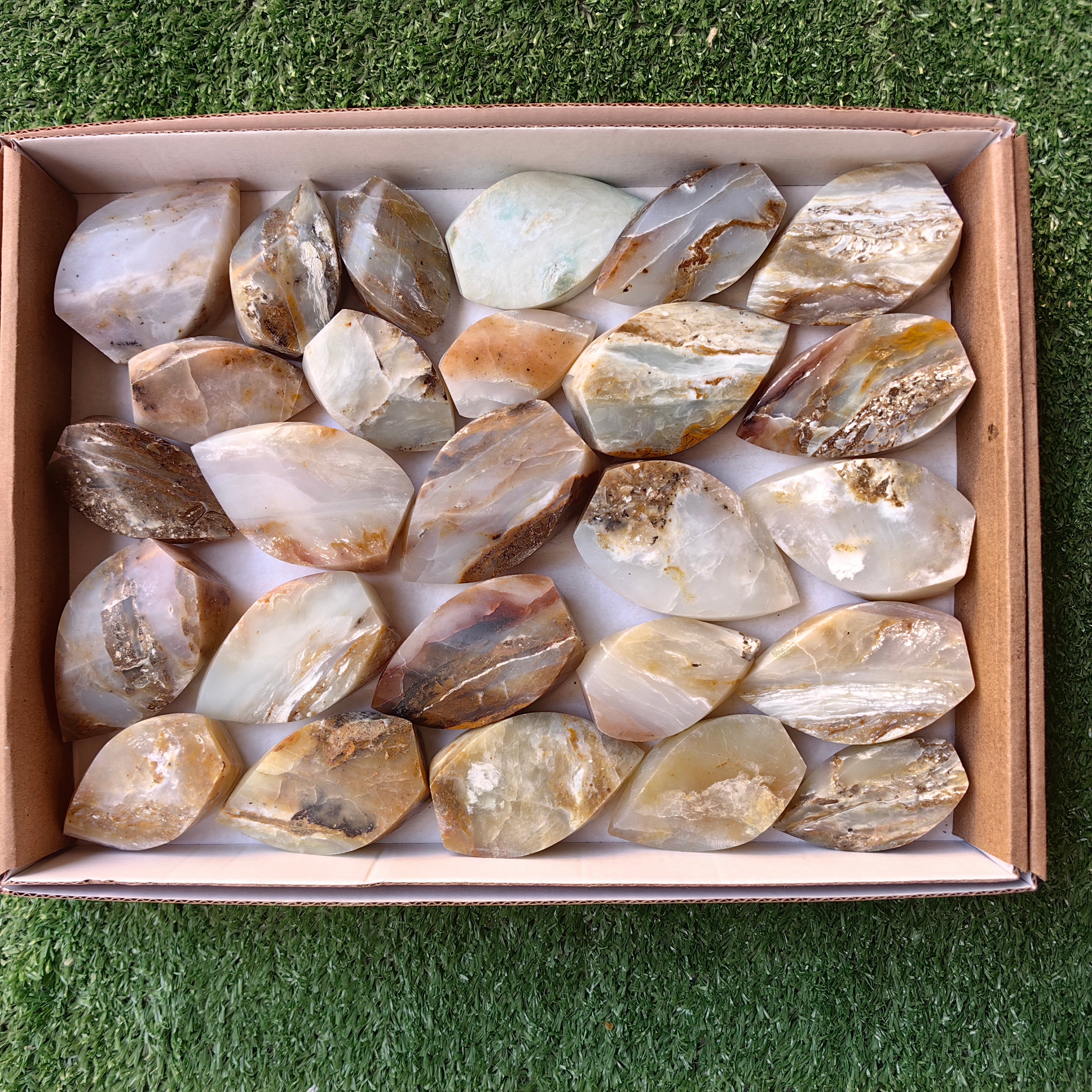 Lot 26 pcs Andean Opal Flame
