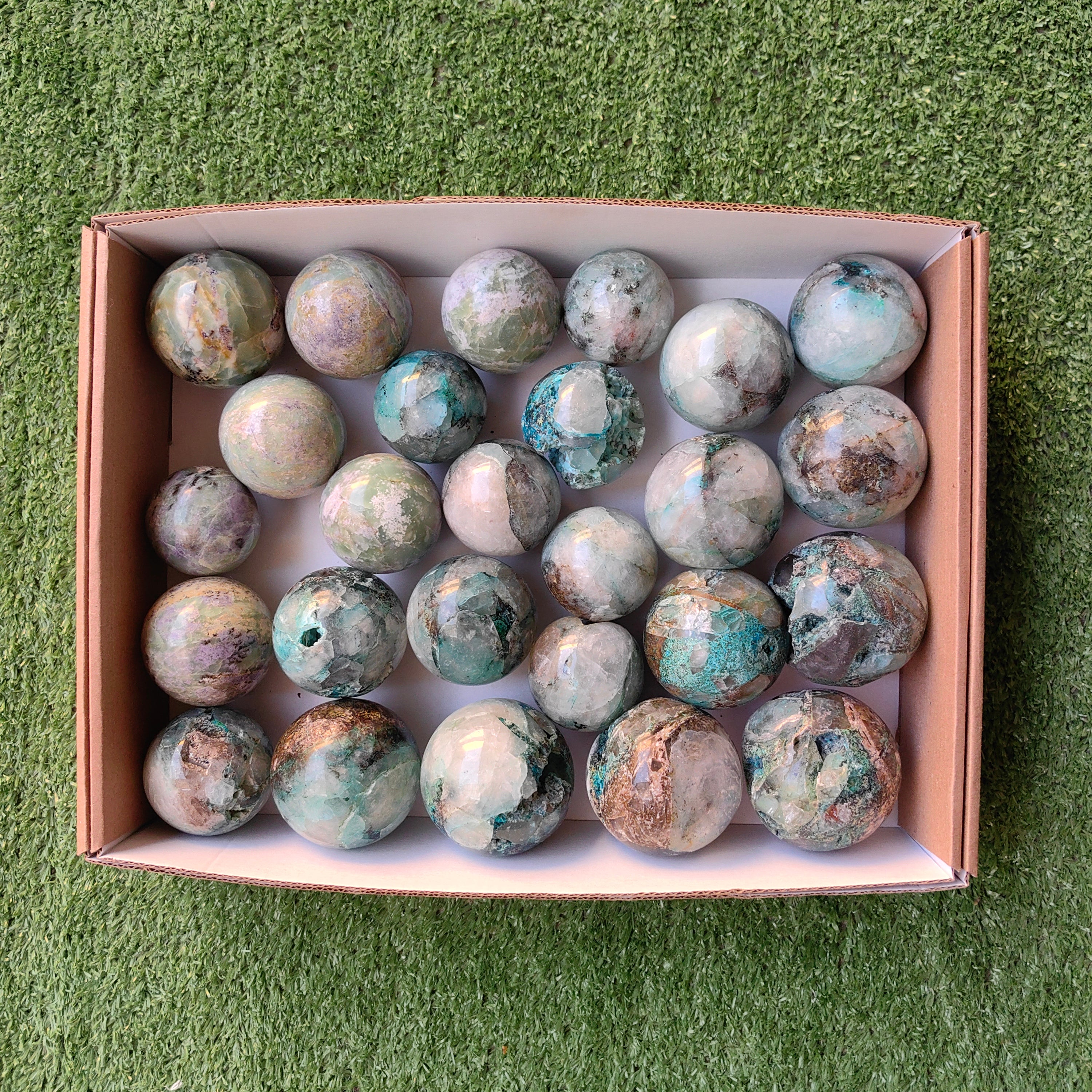 Lot 7 pcs Bolivianite sphere / 19 pcs Chrysocolla on quartz Sphere