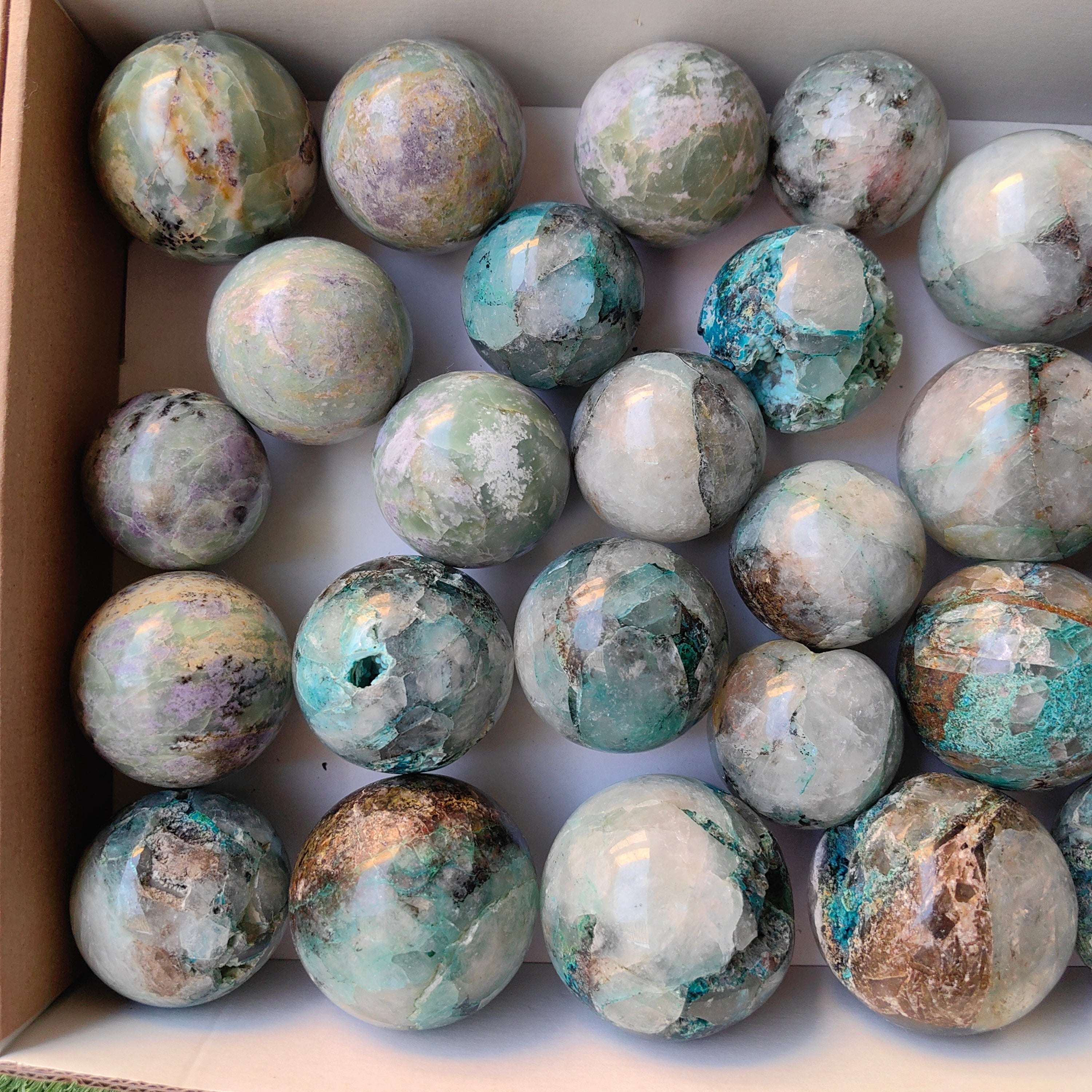 Lot 7 pcs Bolivianite sphere / 19 pcs Chrysocolla on quartz Sphere