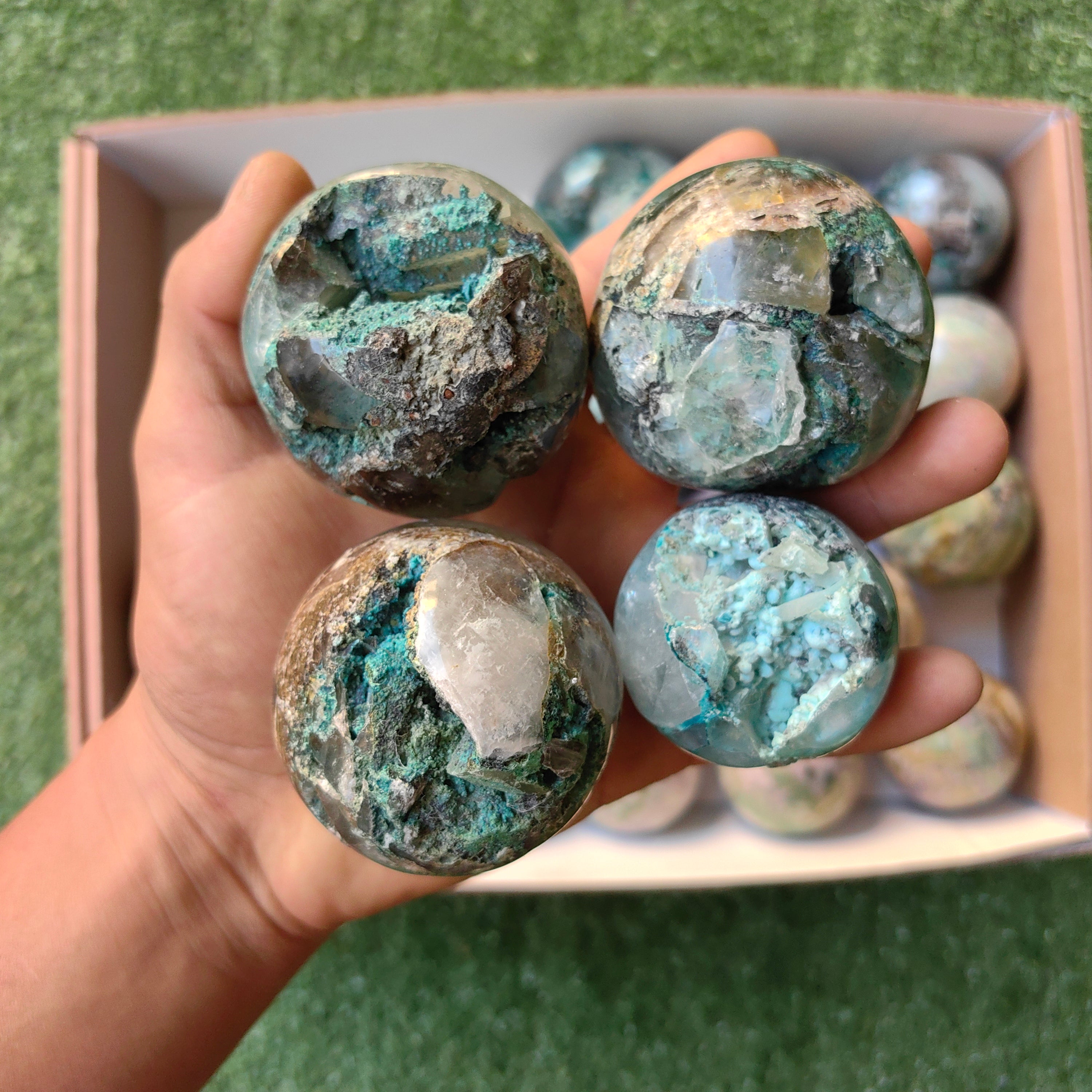 Lot 7 pcs Bolivianite sphere / 19 pcs Chrysocolla on quartz Sphere