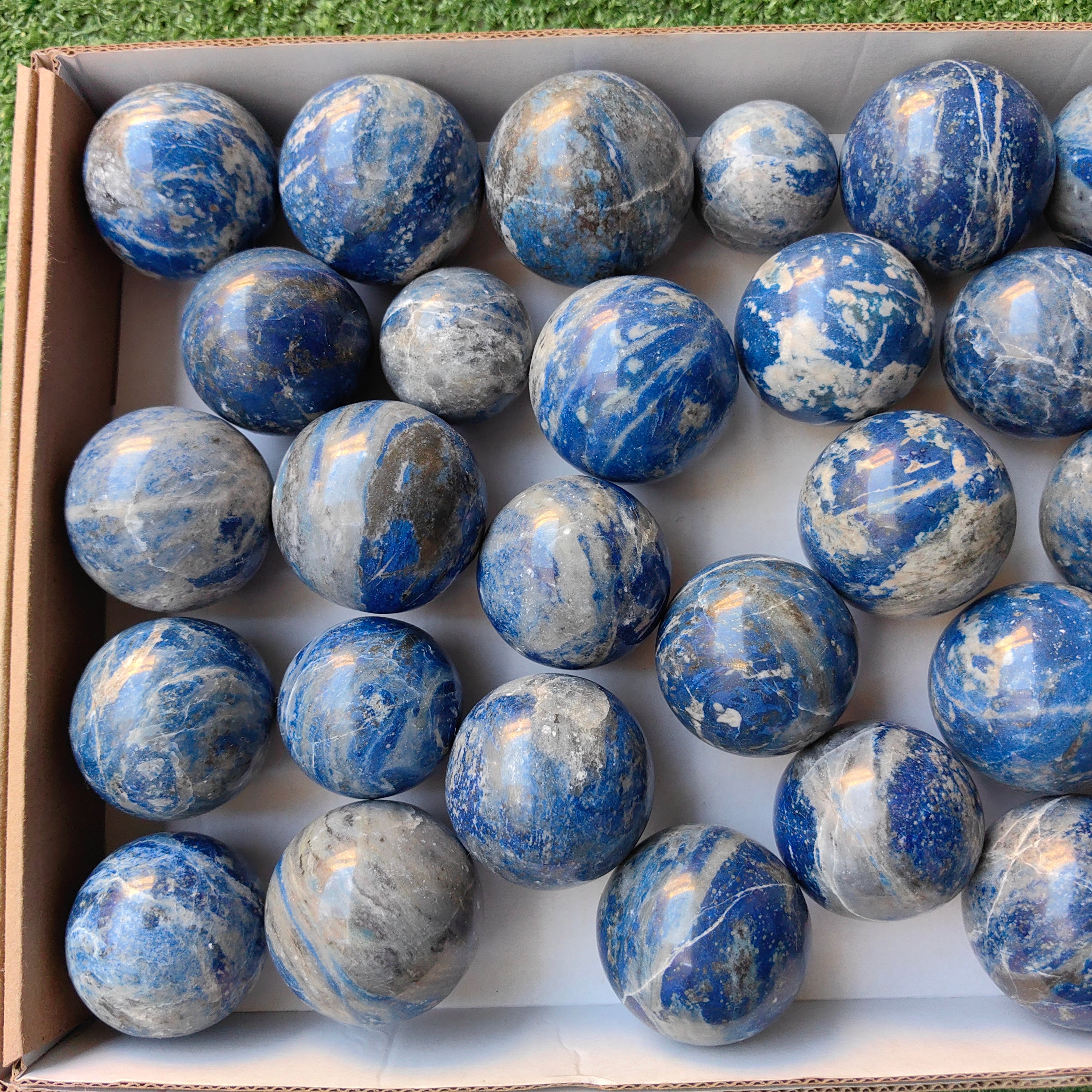 Lot 29 pcs Lapis Lazuli Sphere