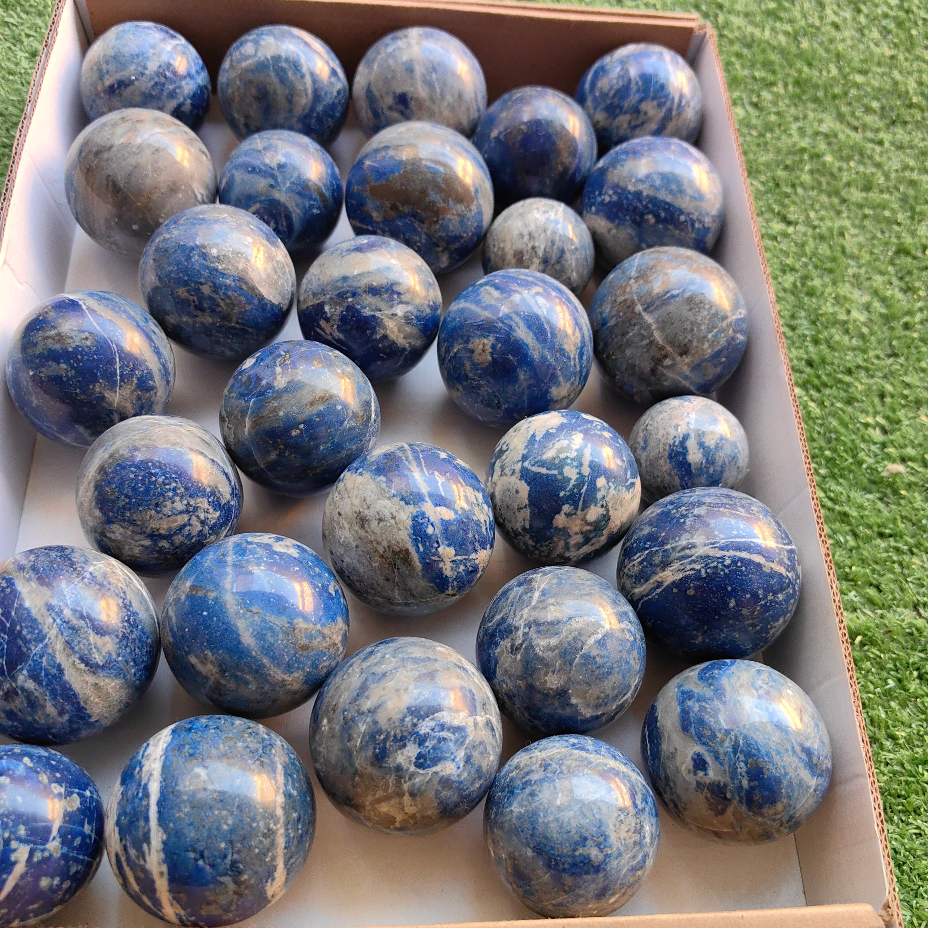 Lot 29 pcs Lapis Lazuli Sphere