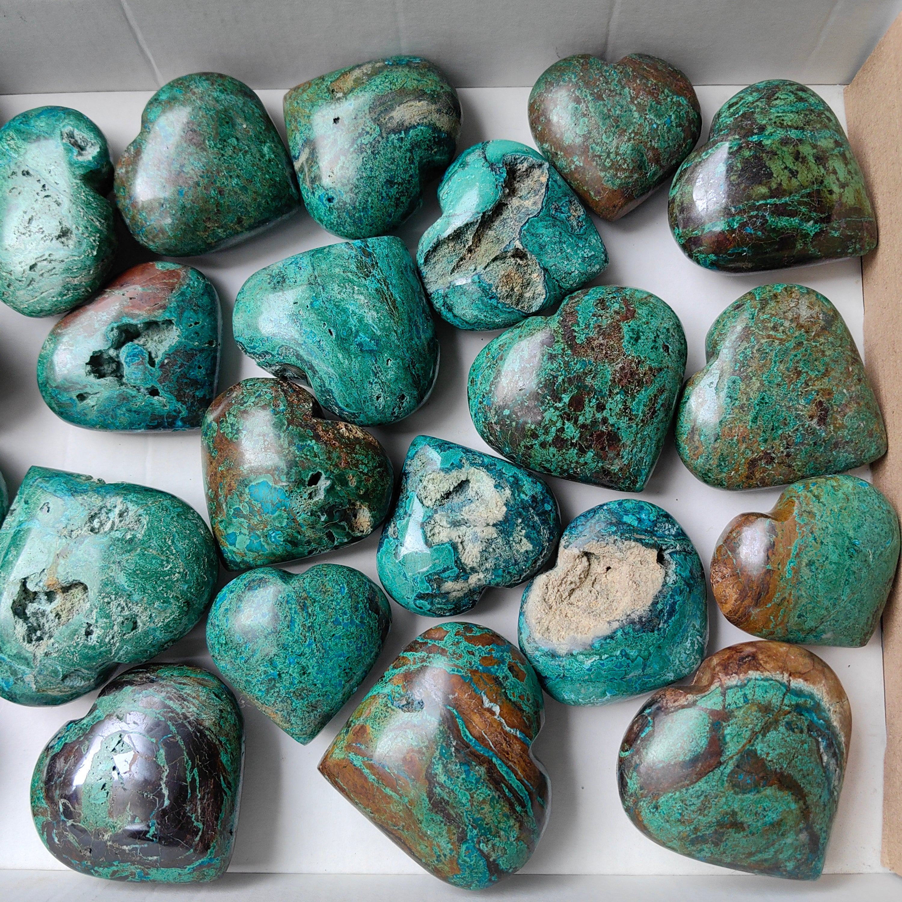 Lot 23 pcs Chrysocolla on Malachite Heart