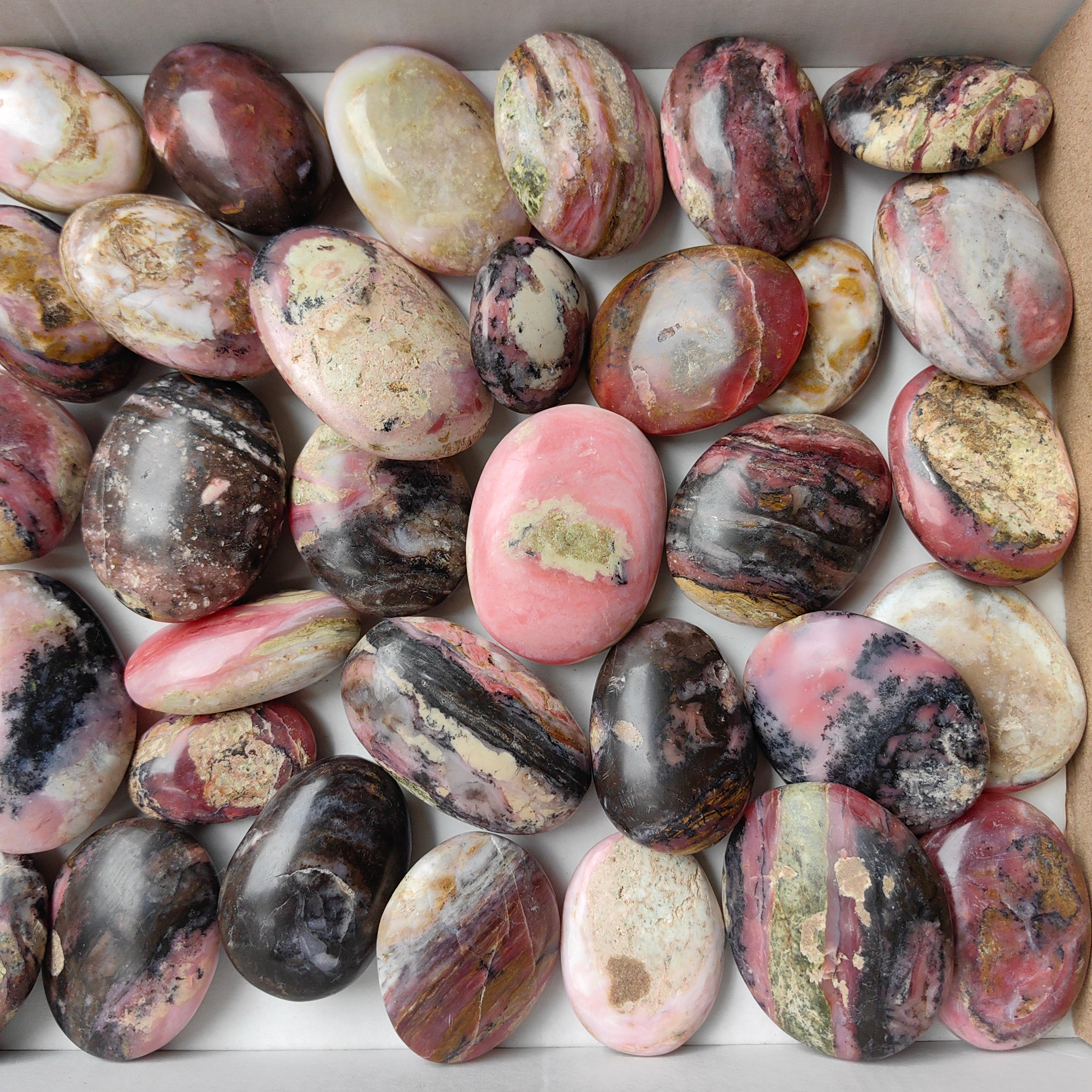 Lot 39 pcs Strawberry Pink Opal Palm