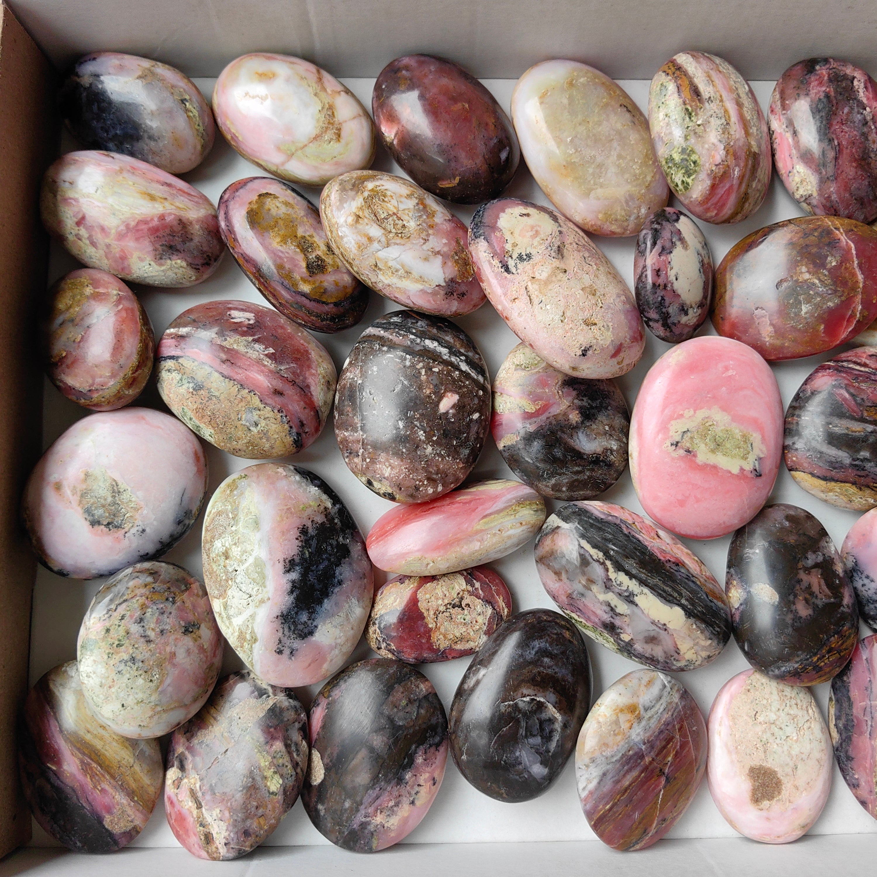 Lot 39 pcs Strawberry Pink Opal Palm