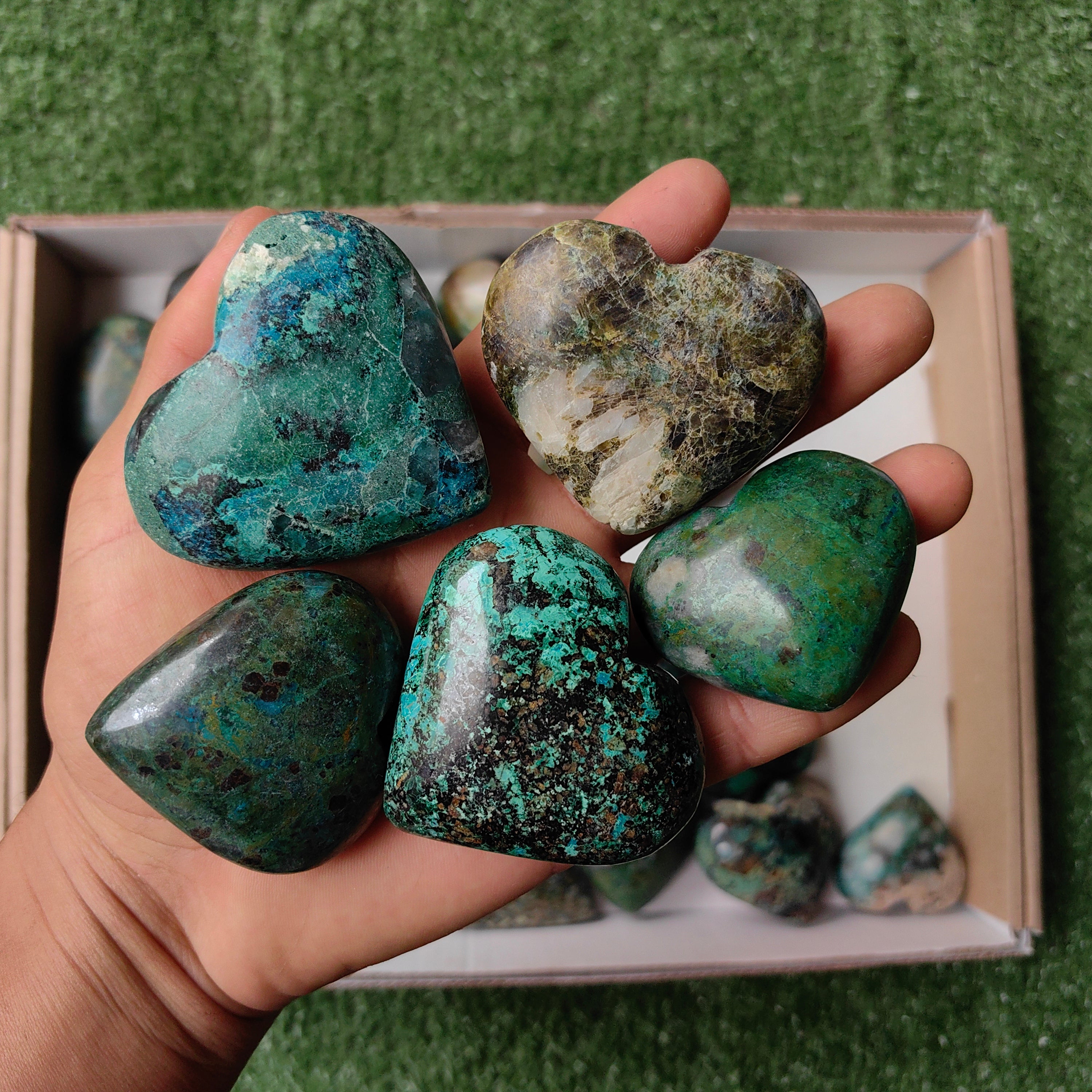 Lot 28 pcs Chrysocolla with Quartz Heart