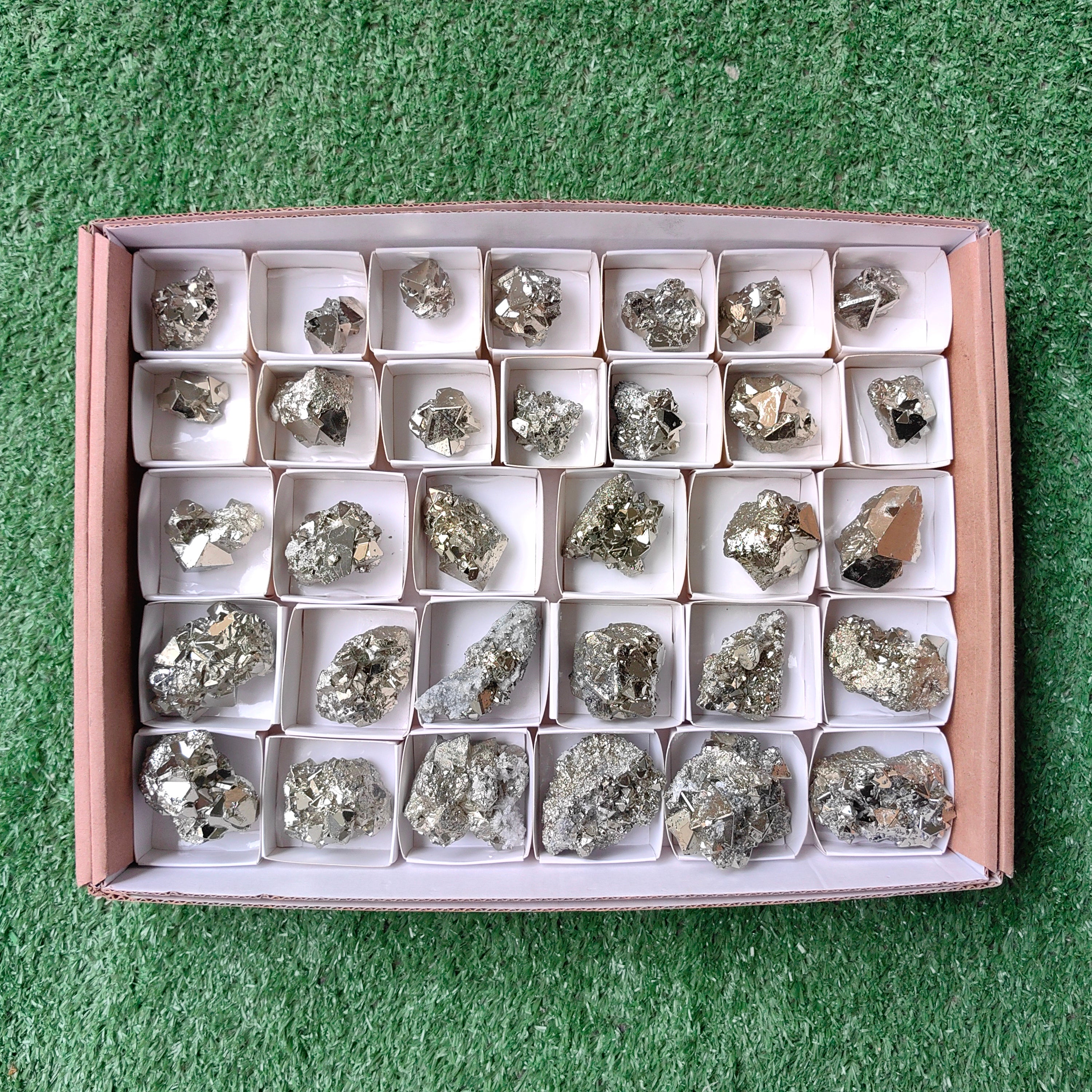 Lot 32 pcs Pyrite octahedral rough rough