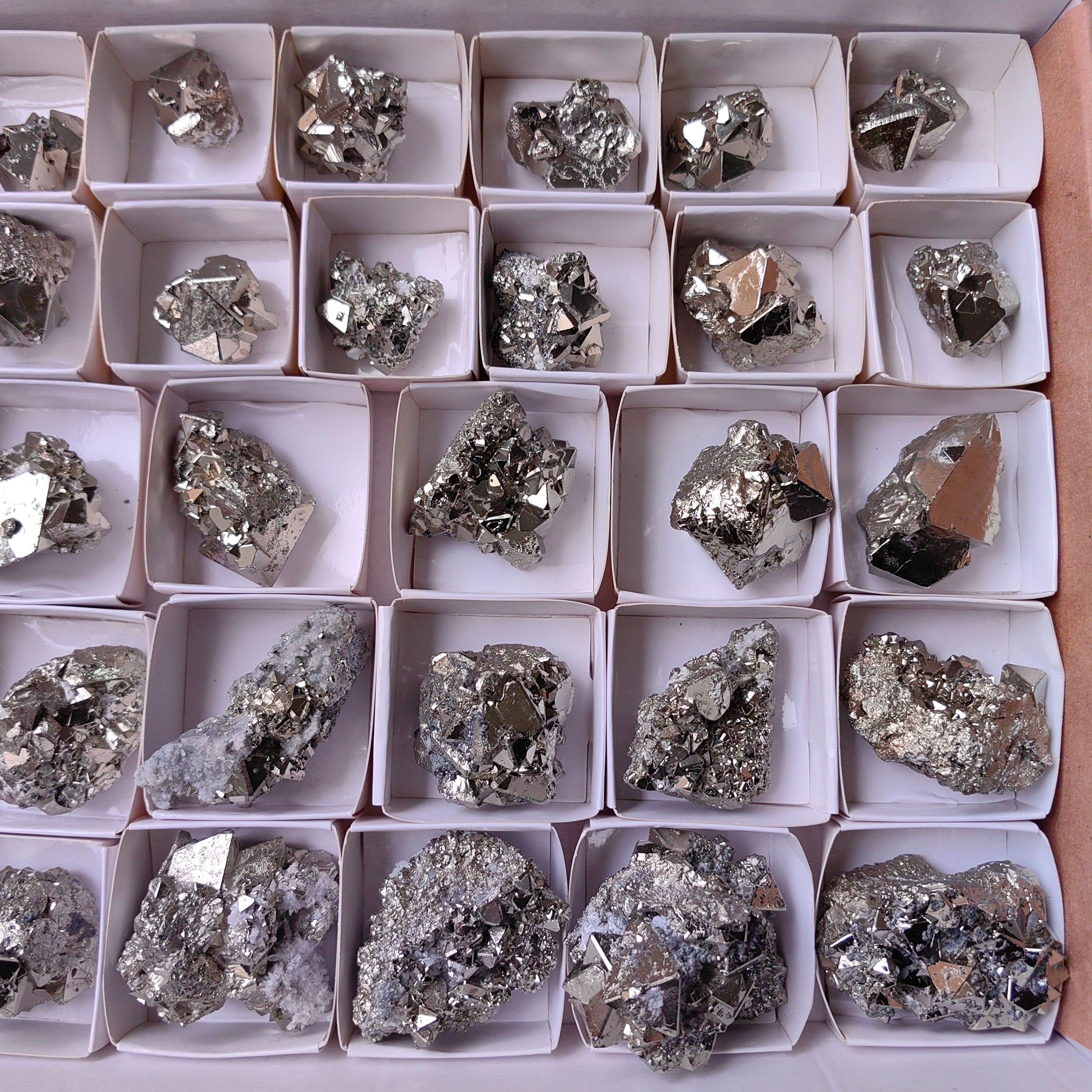 Lot 32 pcs Pyrite octahedral rough rough