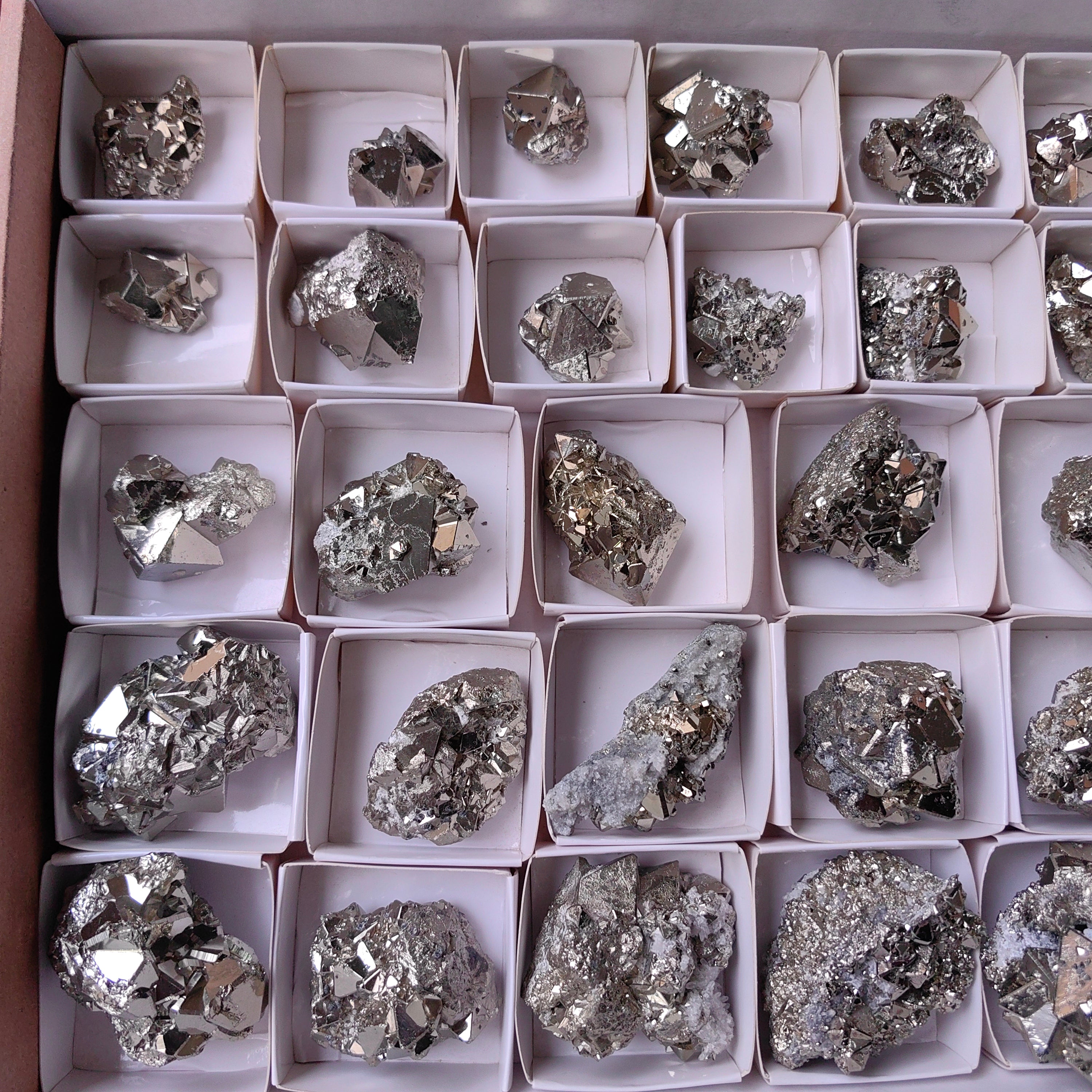 Lot 32 pcs Pyrite octahedral rough rough