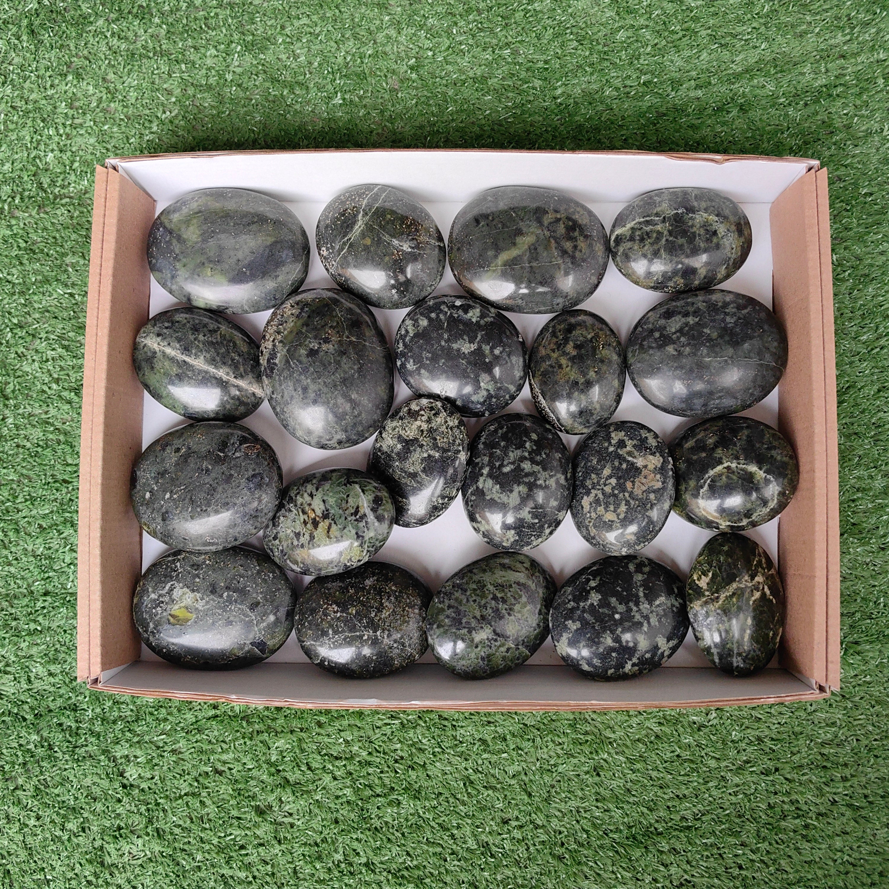 Lot 20 pcs Nefrite palm