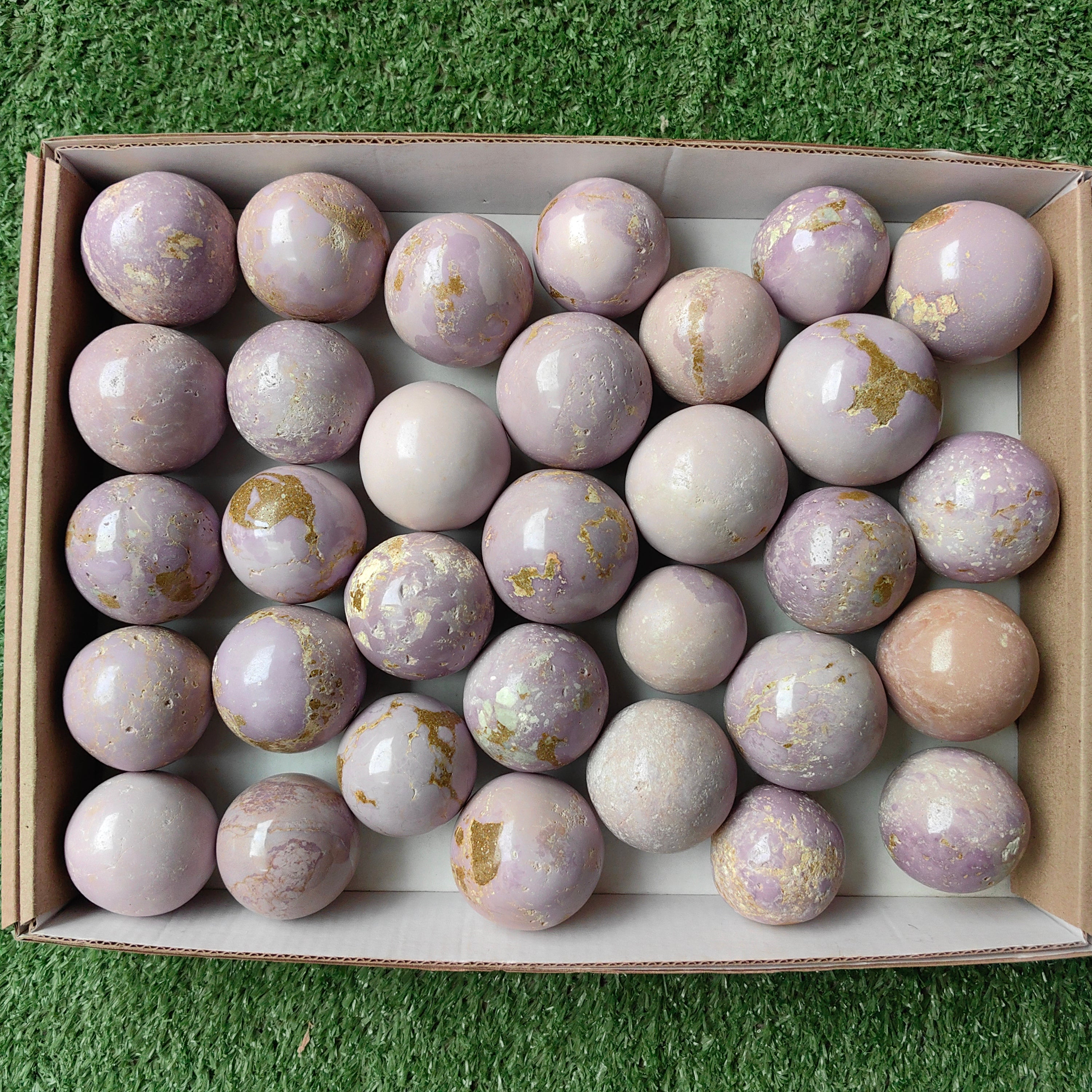 Lot 32 pcs Phosphosiderite Sphere
