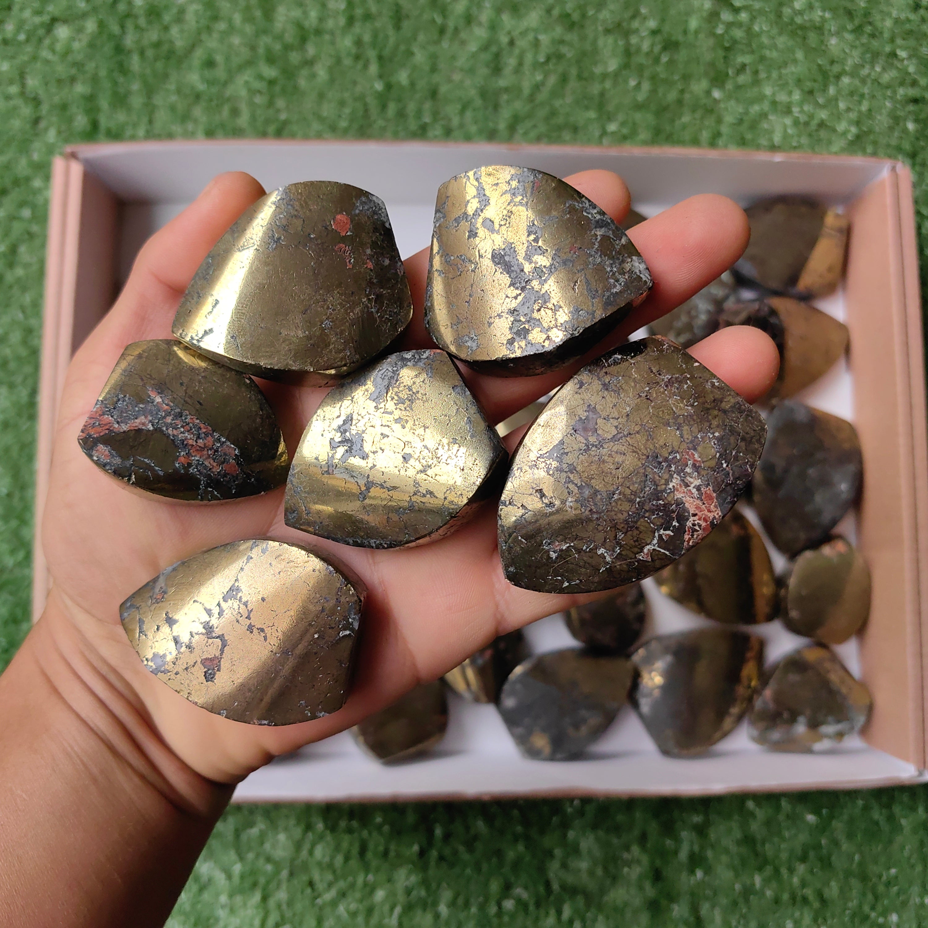 Lot 34 pcs Chalcopyrite Flames
