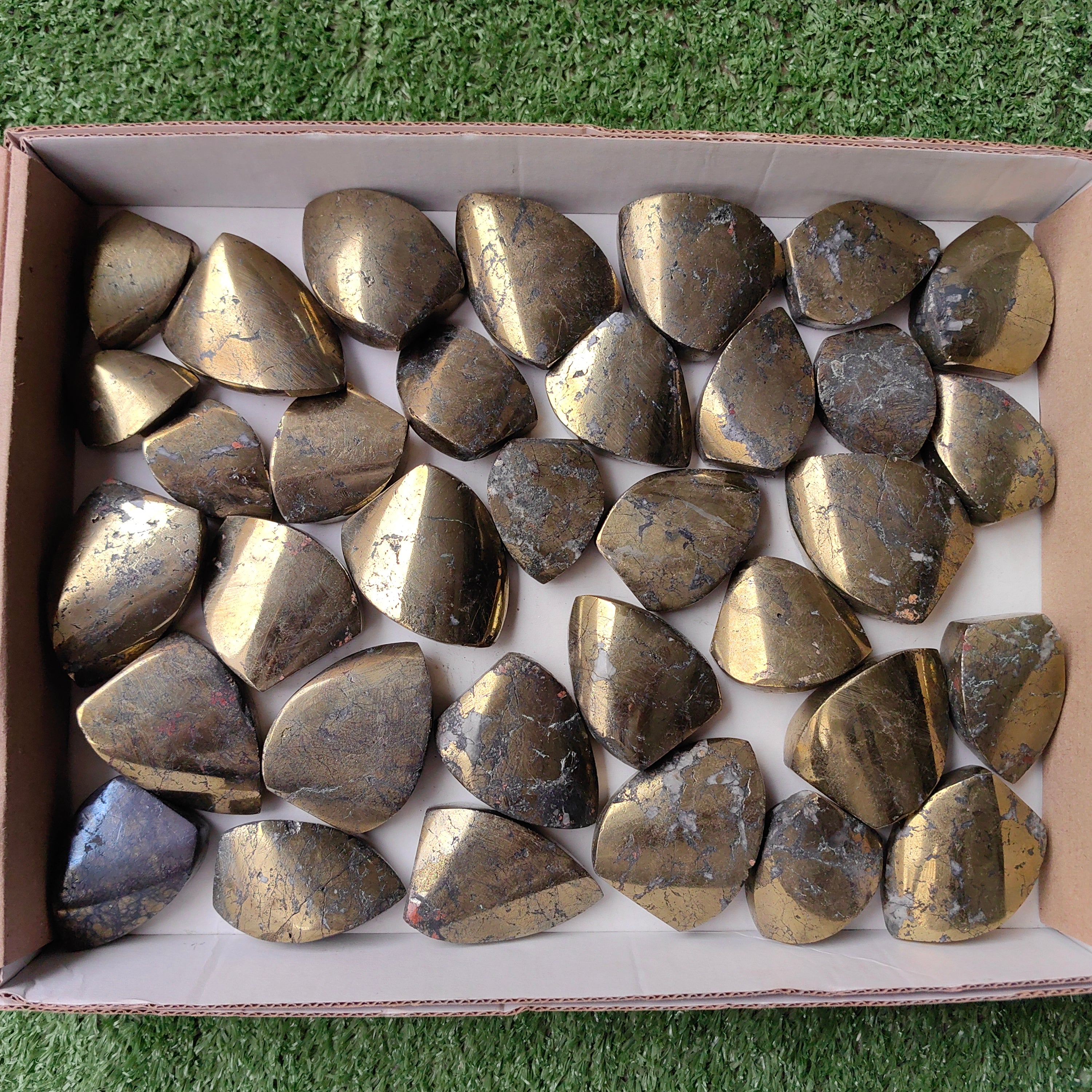 Chalcopyrite Stones
