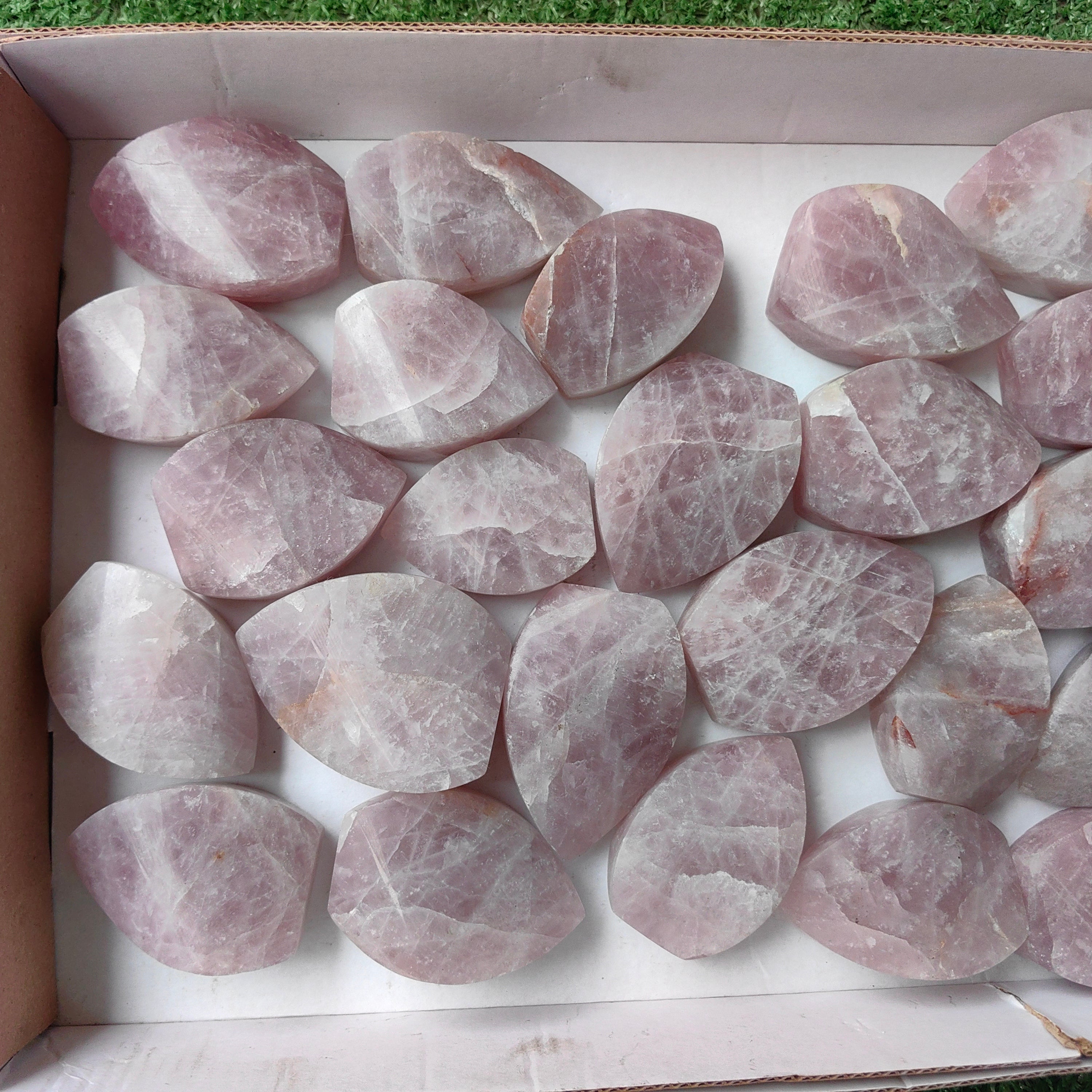 Lot 24 pcs Rose Quartz Flame