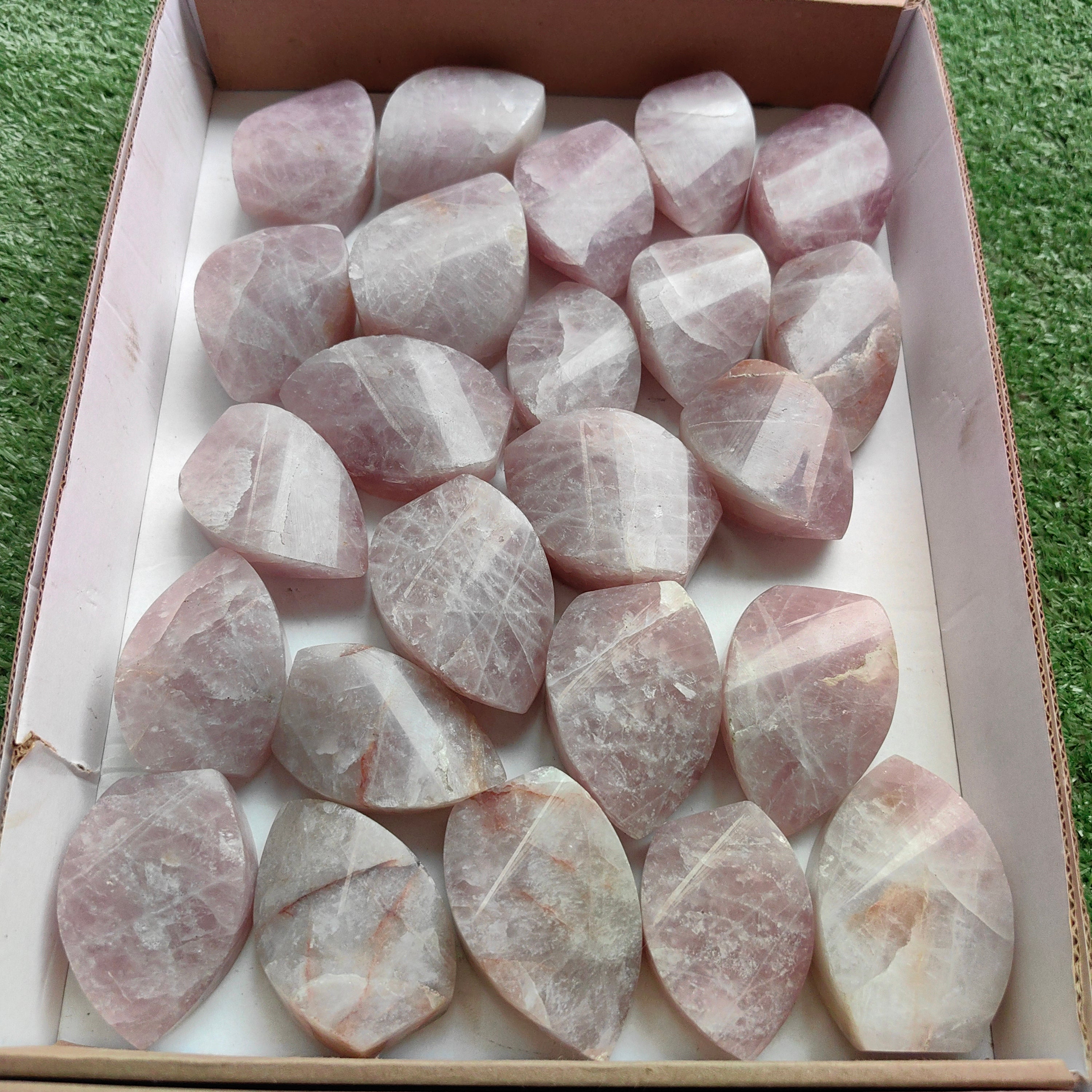 Lot 24 pcs Rose Quartz Flame