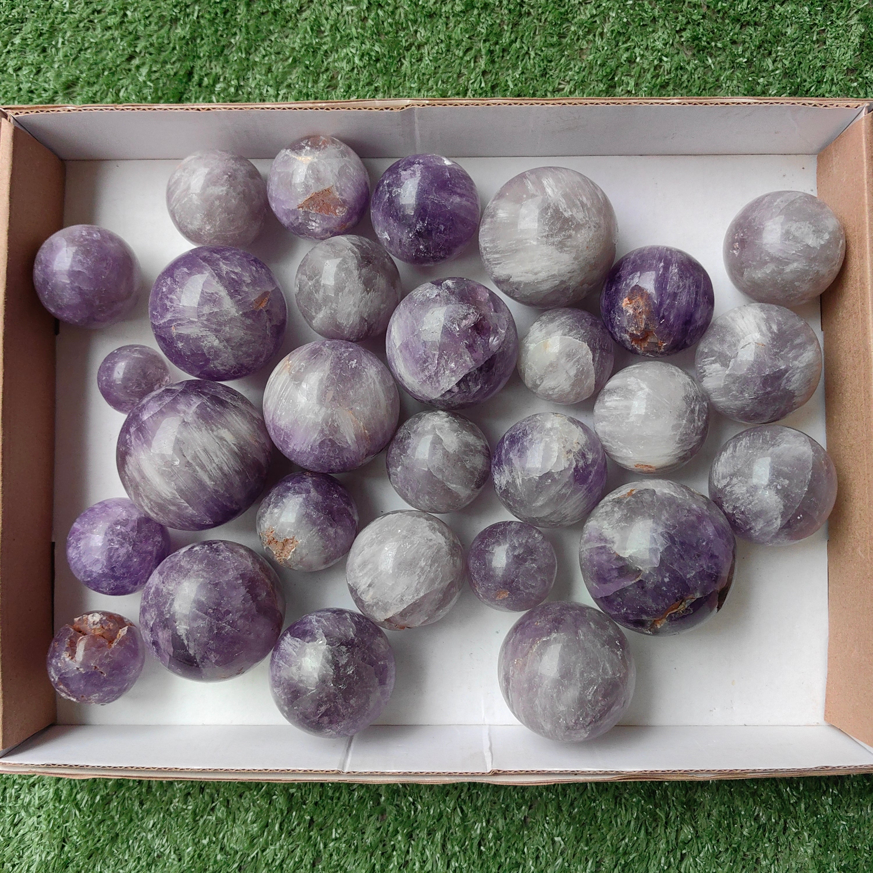 Lot 28 pcs Amatist Sphere