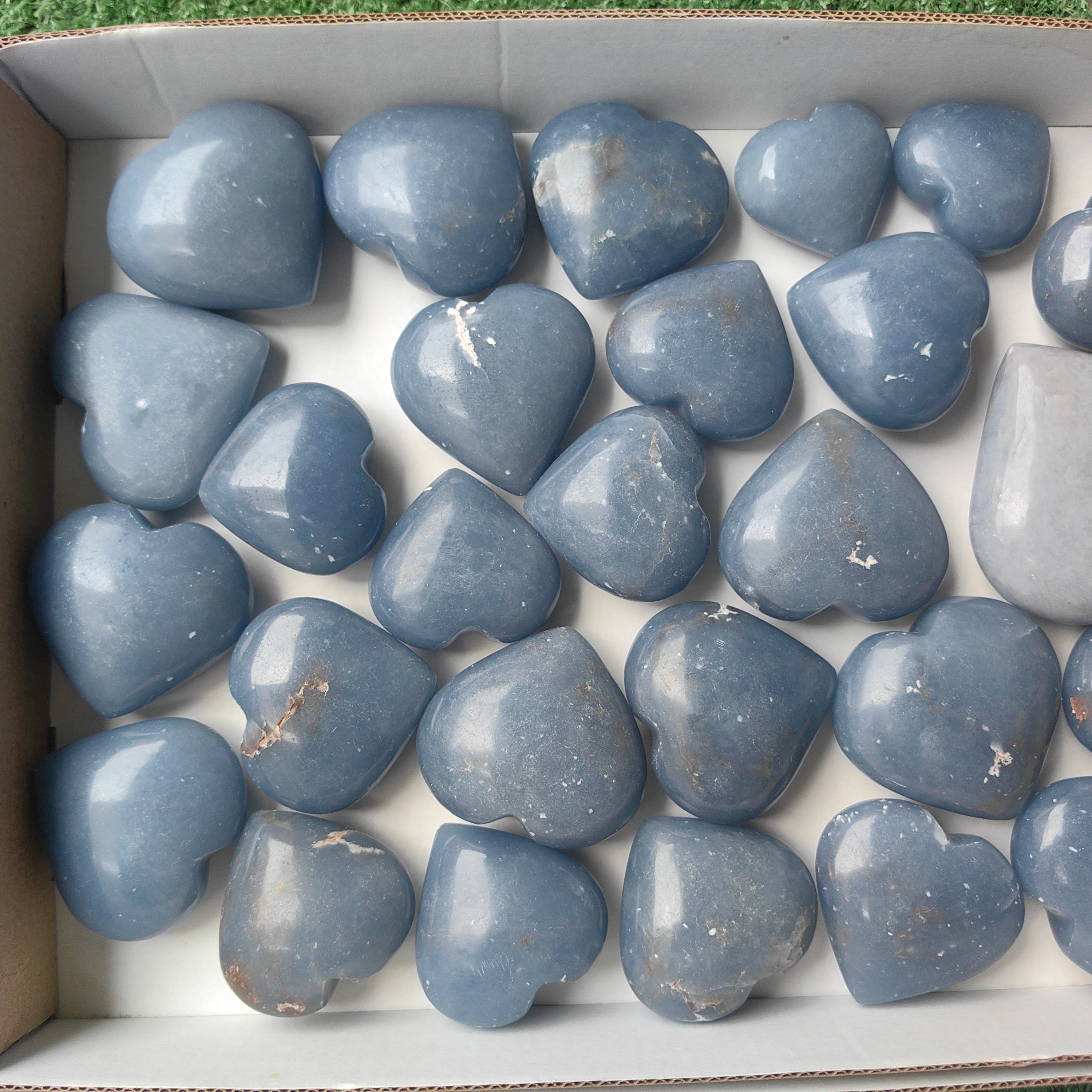 Lot 26 pcs Angelite Heart