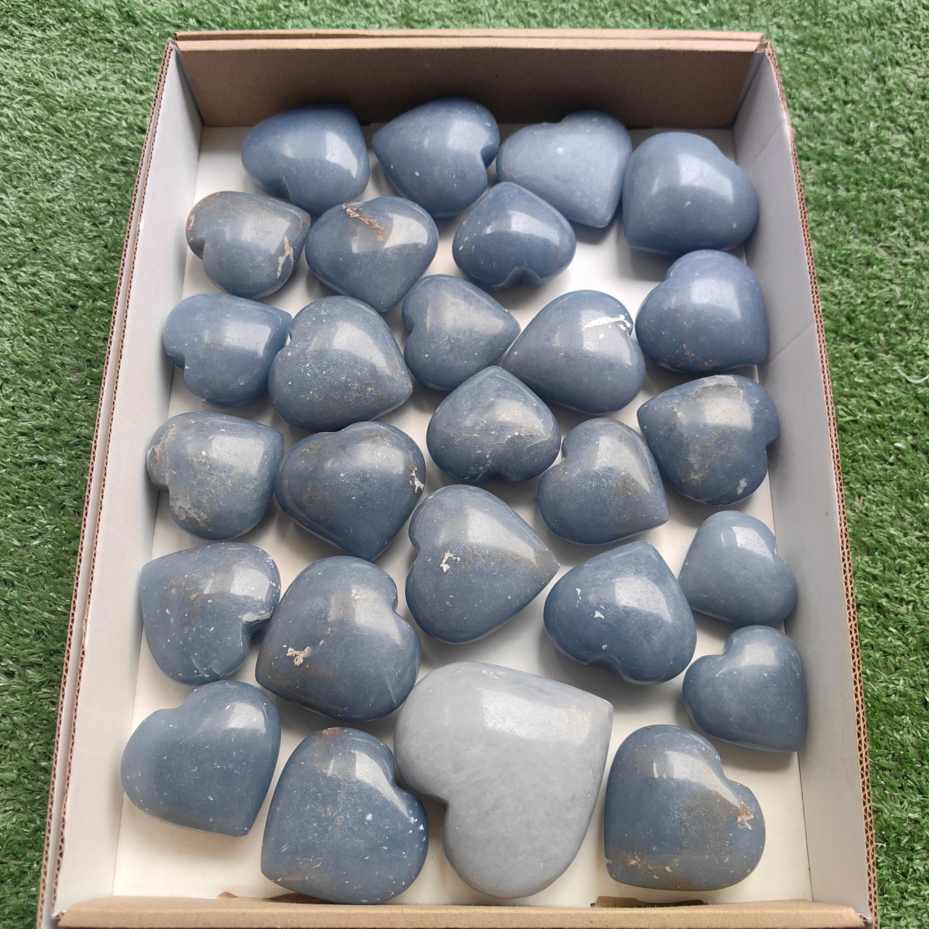 Lot 26 pcs Angelite Heart