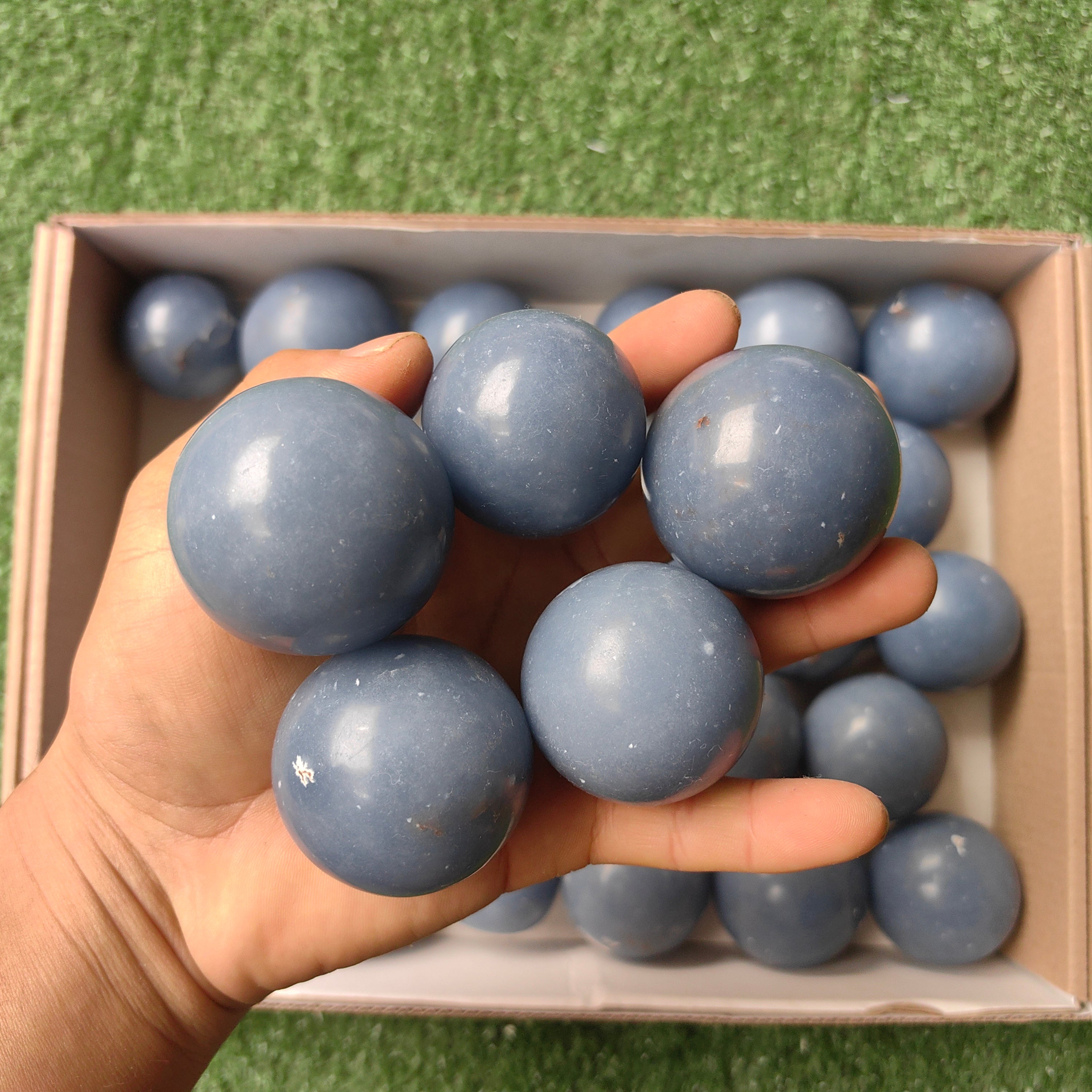 Lot 29 pcs Angelite Sphere