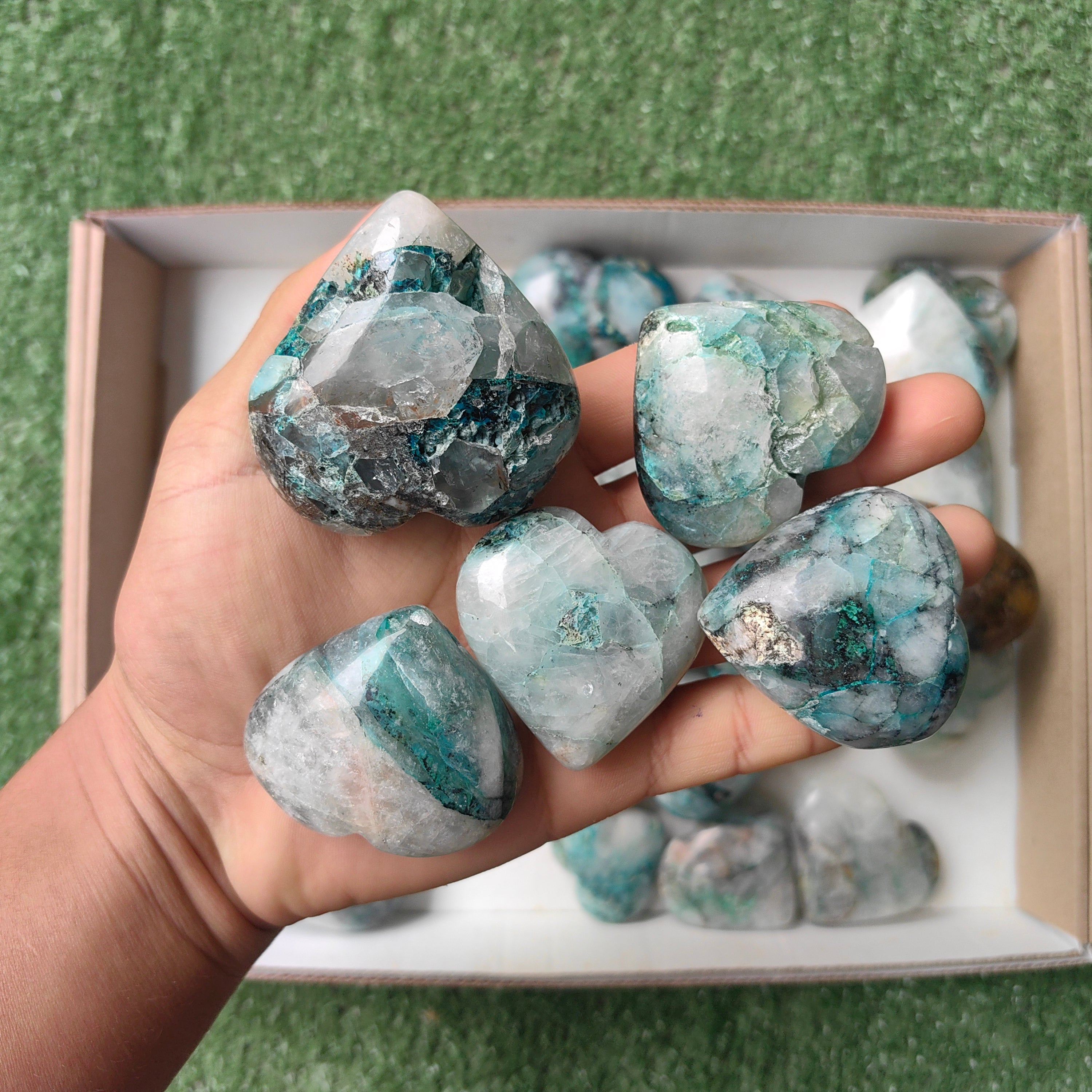 Lot 30 pcs Chrysocolla on Quartz Heart