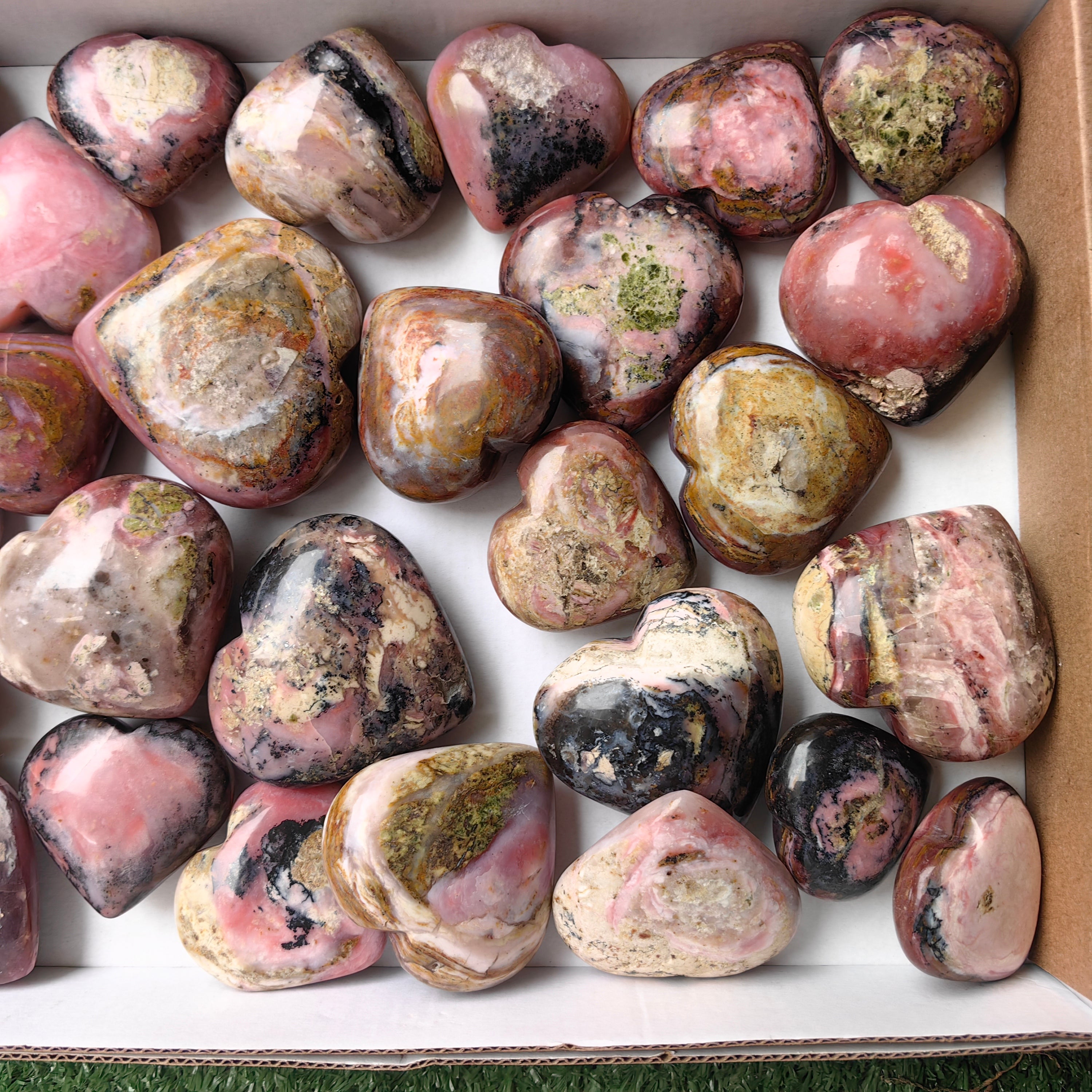 Lot 28 pcs Strawberry Pink Opal Heart