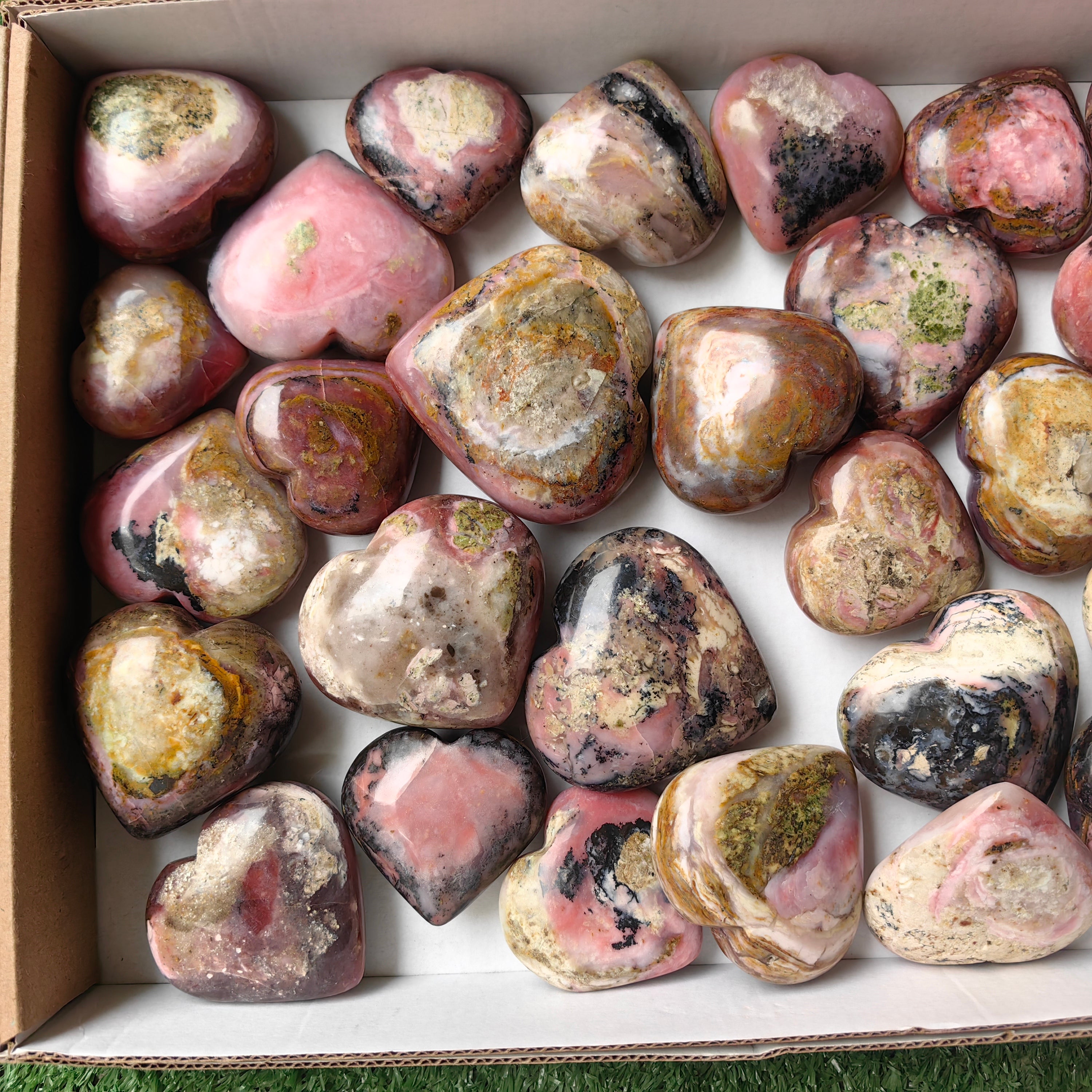 Lot 28 pcs Strawberry Pink Opal Heart