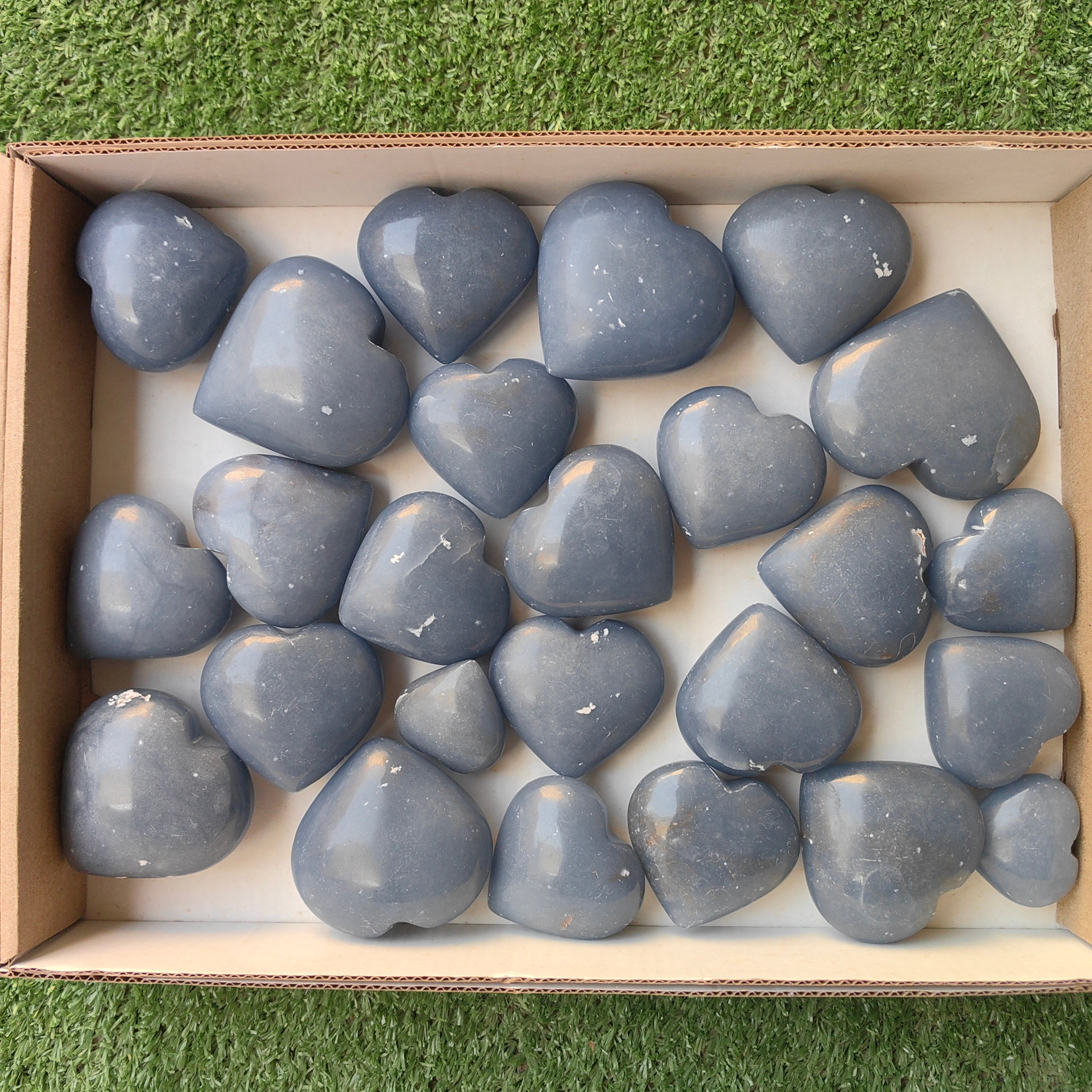 Lot 25 pcs Angelite Heart