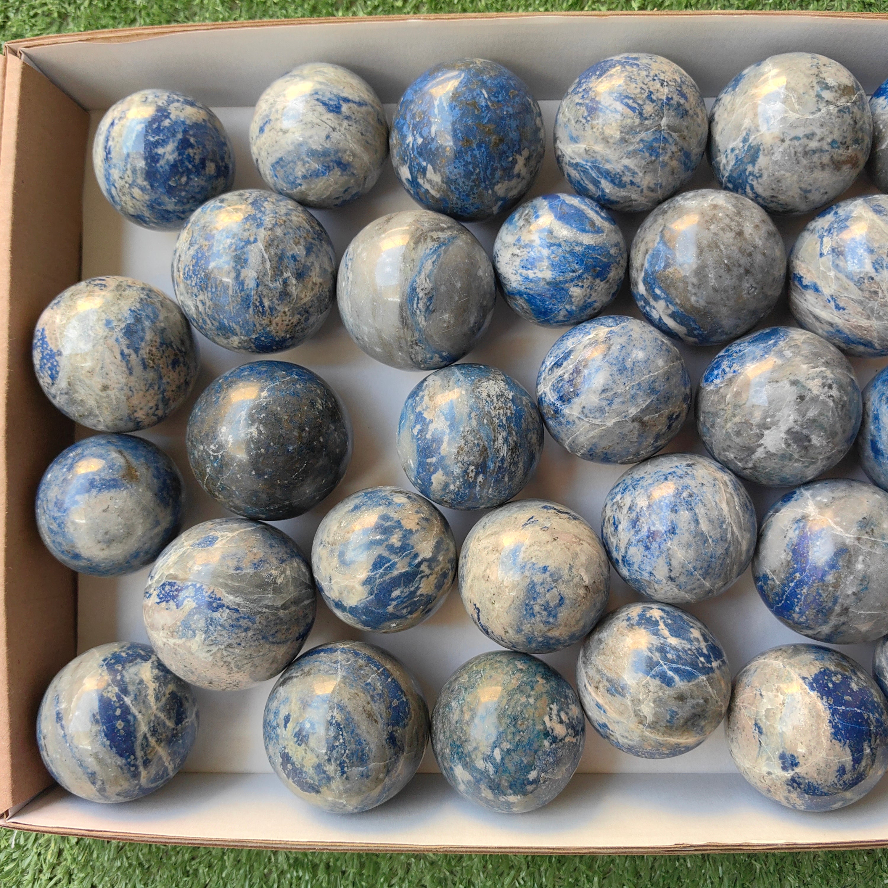 Lot 29 pcs Lapis Lazuli Sphere